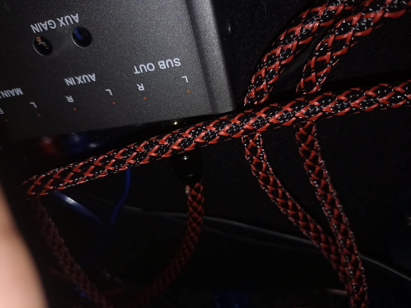 TODN RCA Cables for Audiophile 3ft HiFi Stereo Shielded RCA to RCA Audio Cable for Car, Subwoofer, 4-Core OFC, 5μ Gold Plated Plug customer photo 2