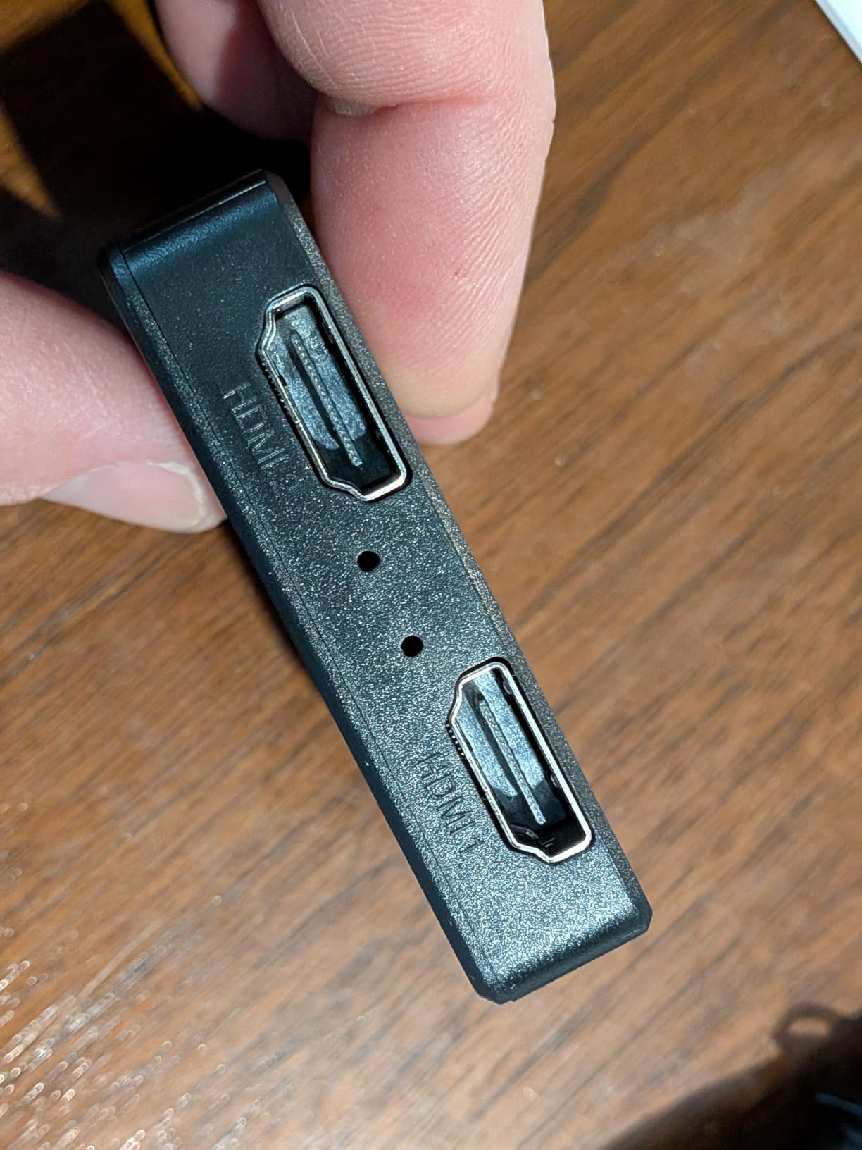 HDMI Splitter 1 in 2 Out, 4K HDMI Splitter Not for Extended Display (Mirror Only/Copy Mode),Sends Same Content to 2 Screens(Need Power 5V 1A), Works with Laptop,TV,Monitor(Hdmi Cable Not Included) customer photo 1