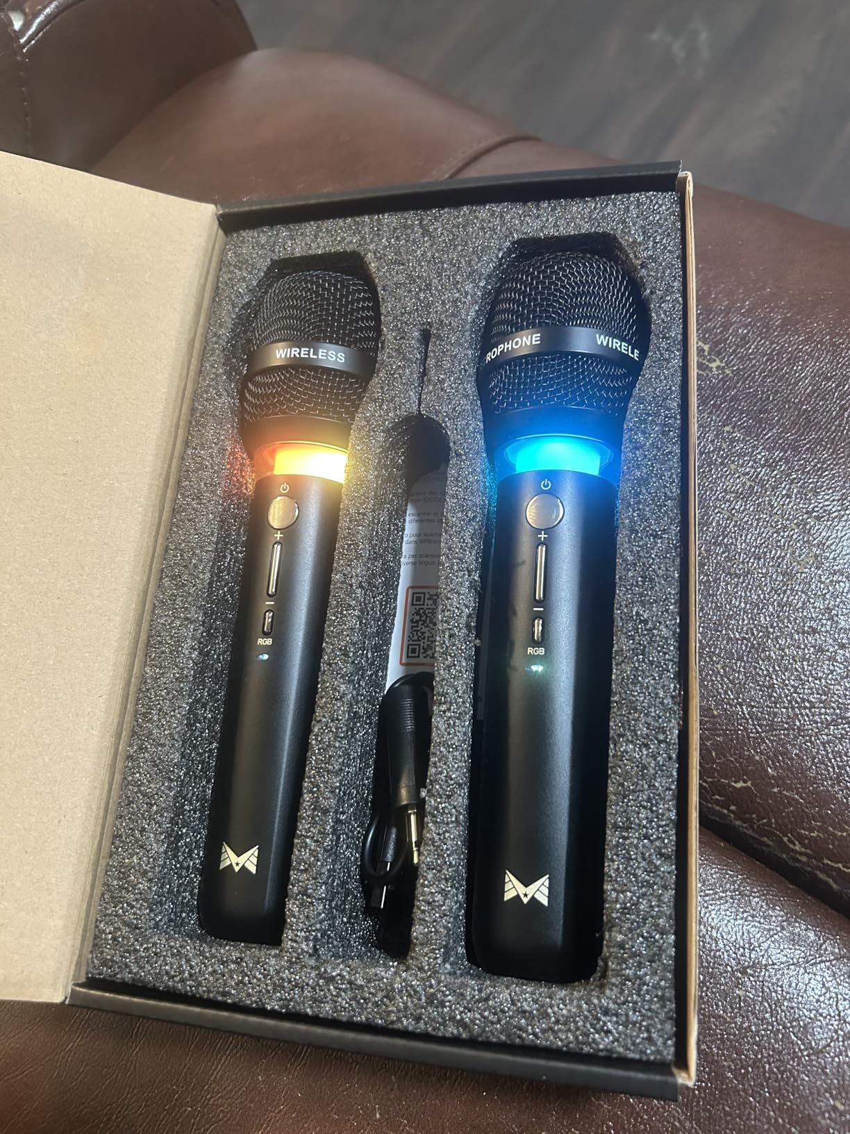 Wireless Microphone, Rechargeable Wireless Microphones with One-to-One Chip Connection and LED Lights, 40H Duration, 200FT Range Receiving, Less Latency Karaoke Microphone for Singing, Speech, Party customer photo 1