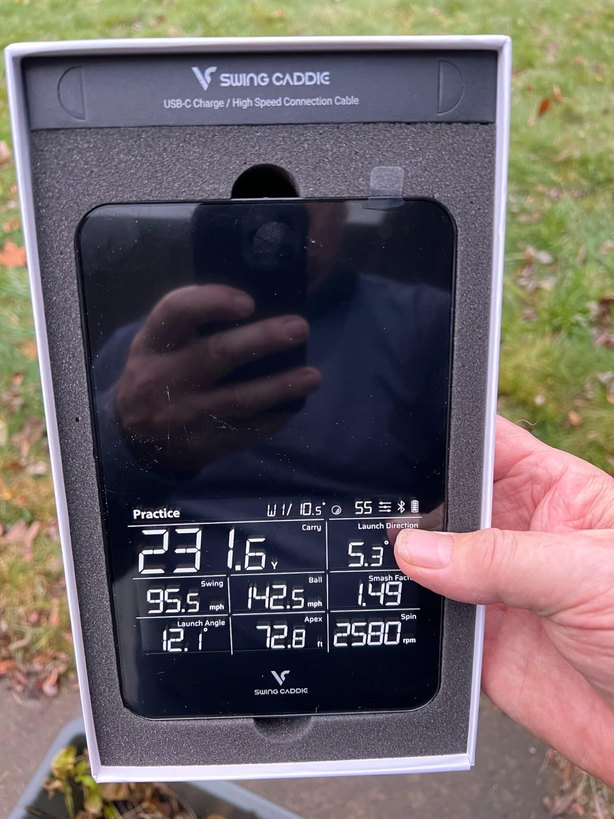 SC4 PRO Golf Launch Monitor & 3D Driving Range Simulator for Indoor and Outdoor Use | Portable Golf Swing Analyzer & Golf Tracker with Built-in Screen | No Fees customer photo 2