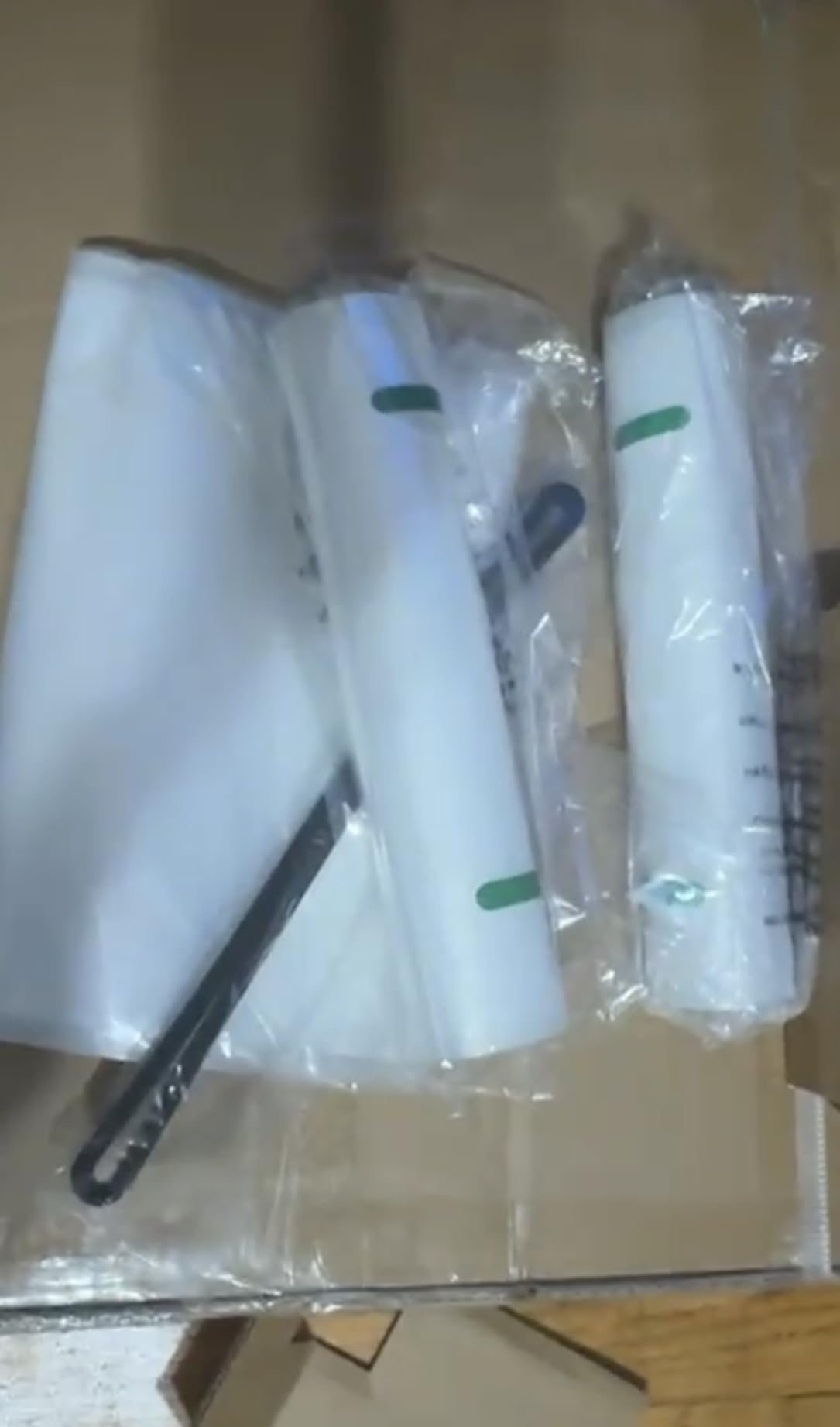 95Kpa Vacuum Sealer Machine，Upgraded Commercial Food Vacuum Sealer, 14-in-1 Functions & Double Heat Seal, Stainless Steel, Large Icons,130W Dual Pumps(25L/Min Suction), Widened Easy-Lock Handle customer photo 1