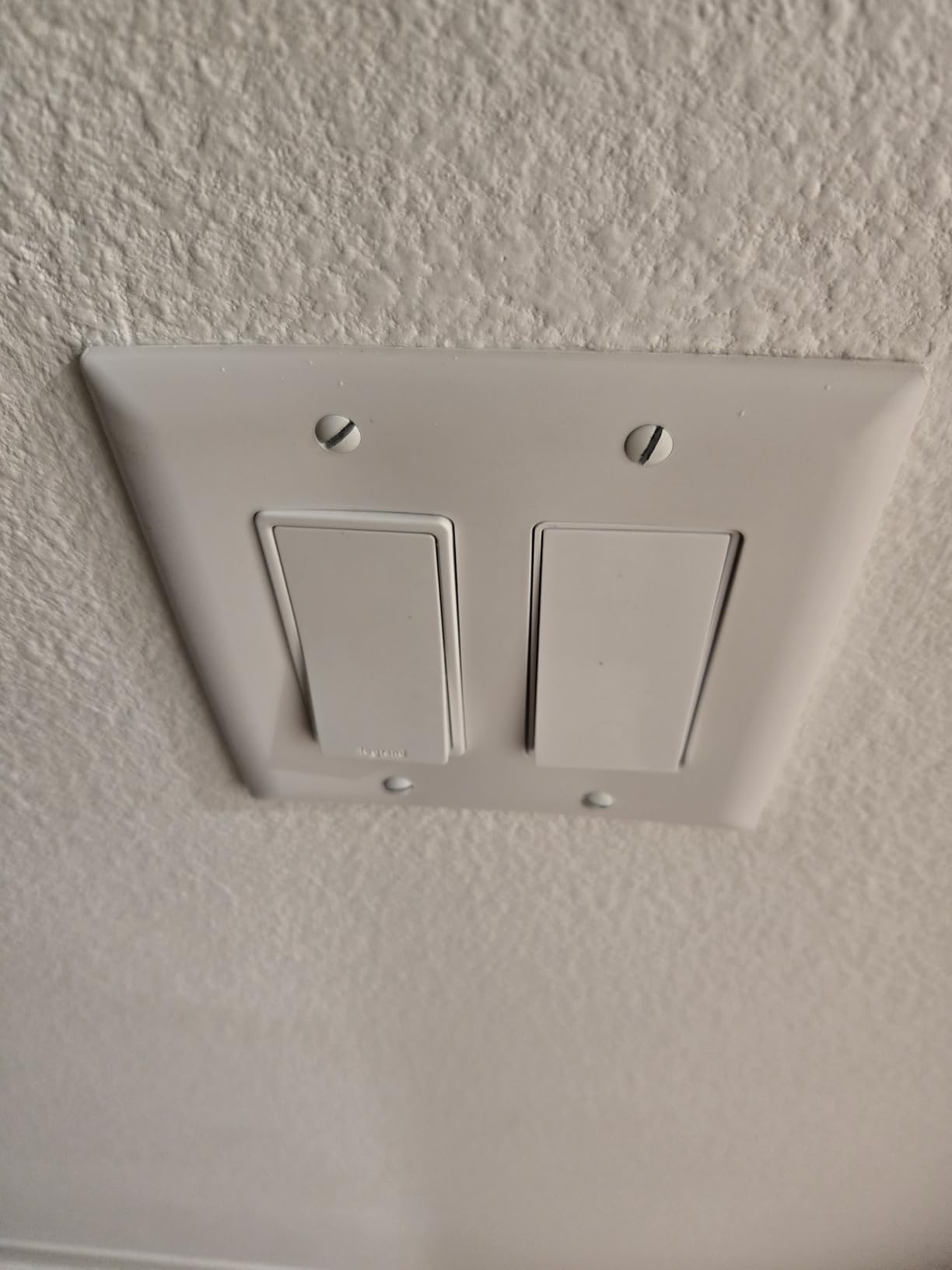 TP-Link Tapo Smart Switch, Single-Pole/3-Way/4-Way, Matter Compatible, Energy Monitoring, Neutral Wire Required, Works with Alexa, Siri, Google Home, SmartThings, UL Certified, 2.4GHZ Wi-Fi, Tapo S515 customer photo 1