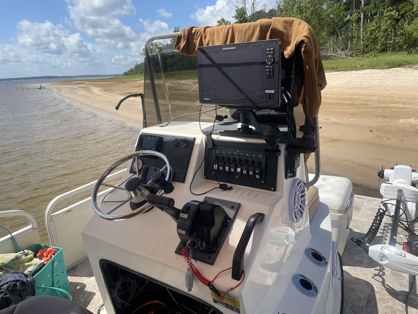 XPLORE Series GPS Fish Finder MEGA Side Imaging+ & HD Touchscreen Display customer photo 2