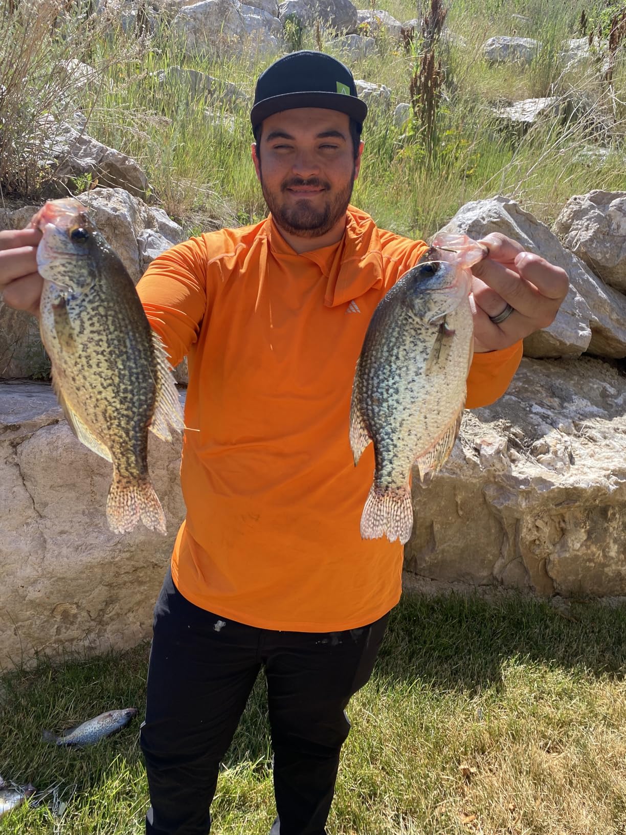 Portable Rechargeable Fish Finder, Wireless Sonar FishFinder, Castable Kayak Depth Finder with 105° Beam Angle and TFT LCD Display, 2.6-164 FT of Depth Locator, for Shore, Sea ＆ Ice Fishing customer photo 2