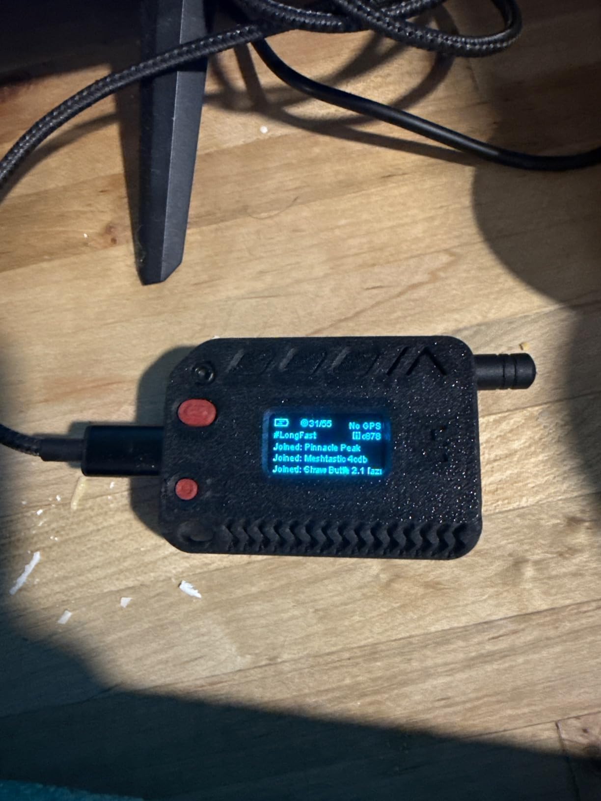 MakerFocus 2pcs ESP32 LoRa V3 Development Board with 915 MHz Antenna Integrated WiFi Bluetooth SX1262 CP2102 0.96-inch OLED Display Type C Interface for Meshtastic IoT Arduino Intelligent Scenes customer photo 1