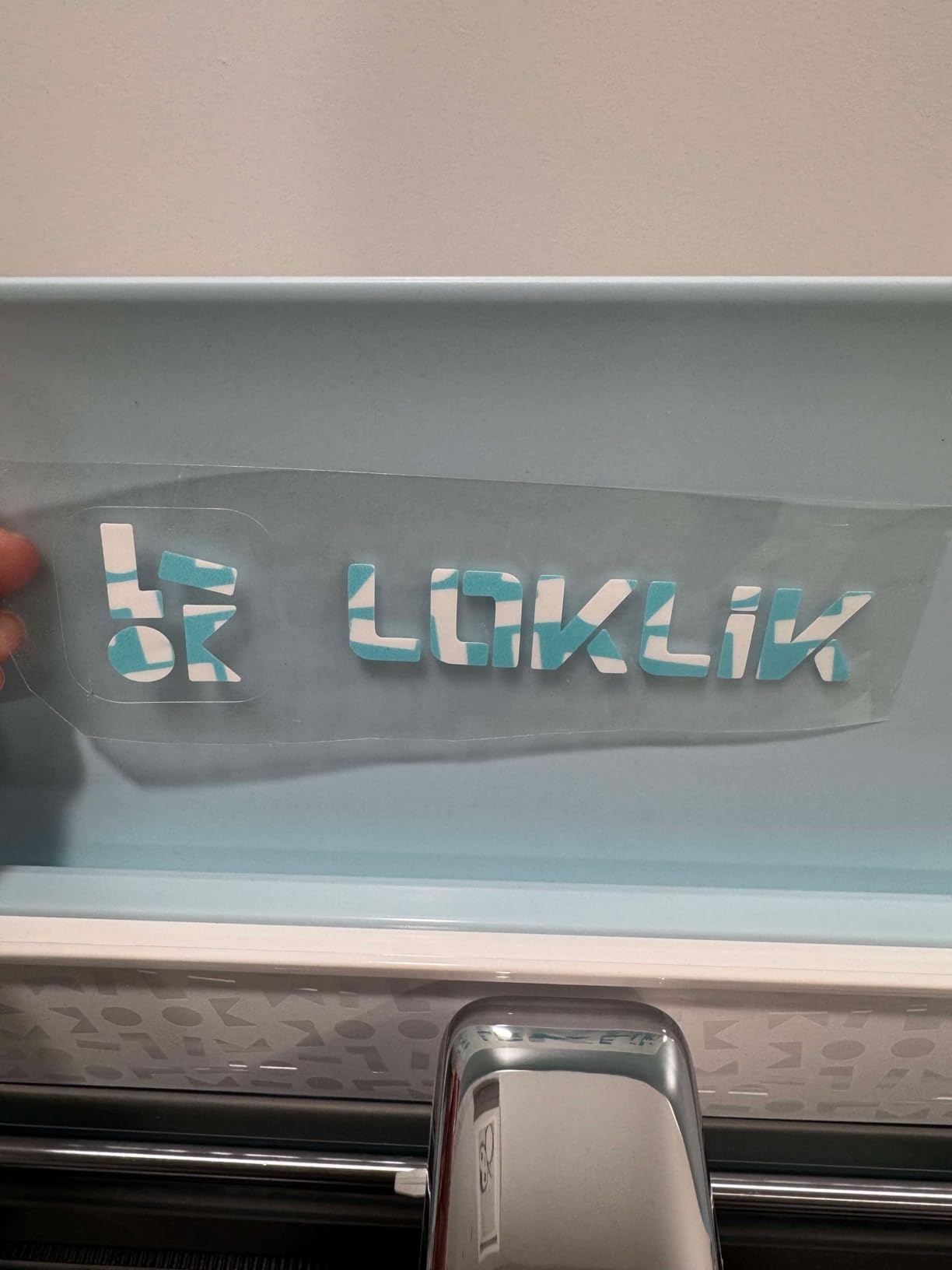 LOKLiK Cutting Machine 2 by HTVRONT - 5 in 1 Vinyl Cutter Machine with 5X Cutting Force, Cuts 100+ Materials, AI Painting, 13'' Smart Die Cutting Machine for All Crafts Cards 3D Arts Home Decor customer photo 1