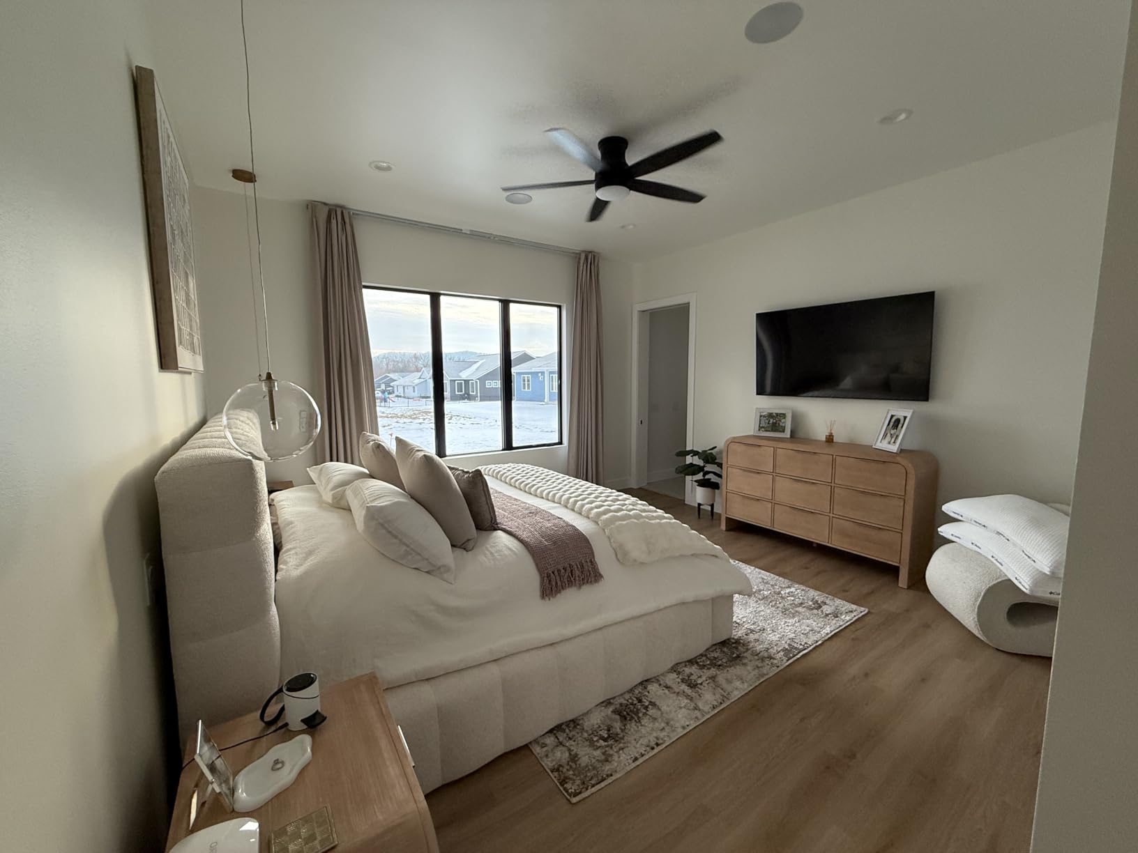 Osprey.Life Motorized Curtain Track, 71-130in / 1.8-3.3m, No-Cut Adjustable Electric Rail, ~33dB Quiet Motor, Remote & App Control, Alexa & Google Compatible, Ceiling/Wall Mount (Center Opening) customer photo 1