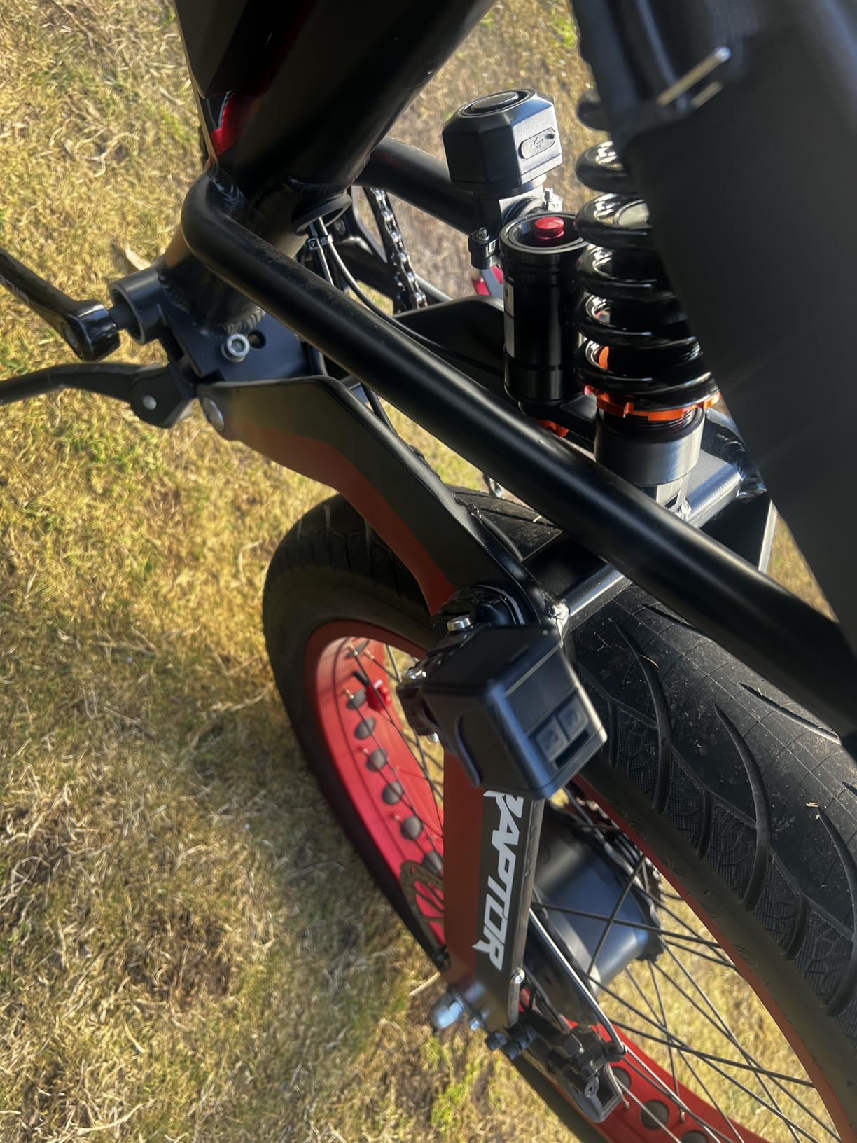 TIROL SUPPLIES Ultra Light Action Camera | 170° Wide Angle FHD 1080P | Handlebar, Helmet, Bicycle, Outdoor Sports | USB Rechargeable & Portable Bike Camera customer photo 1