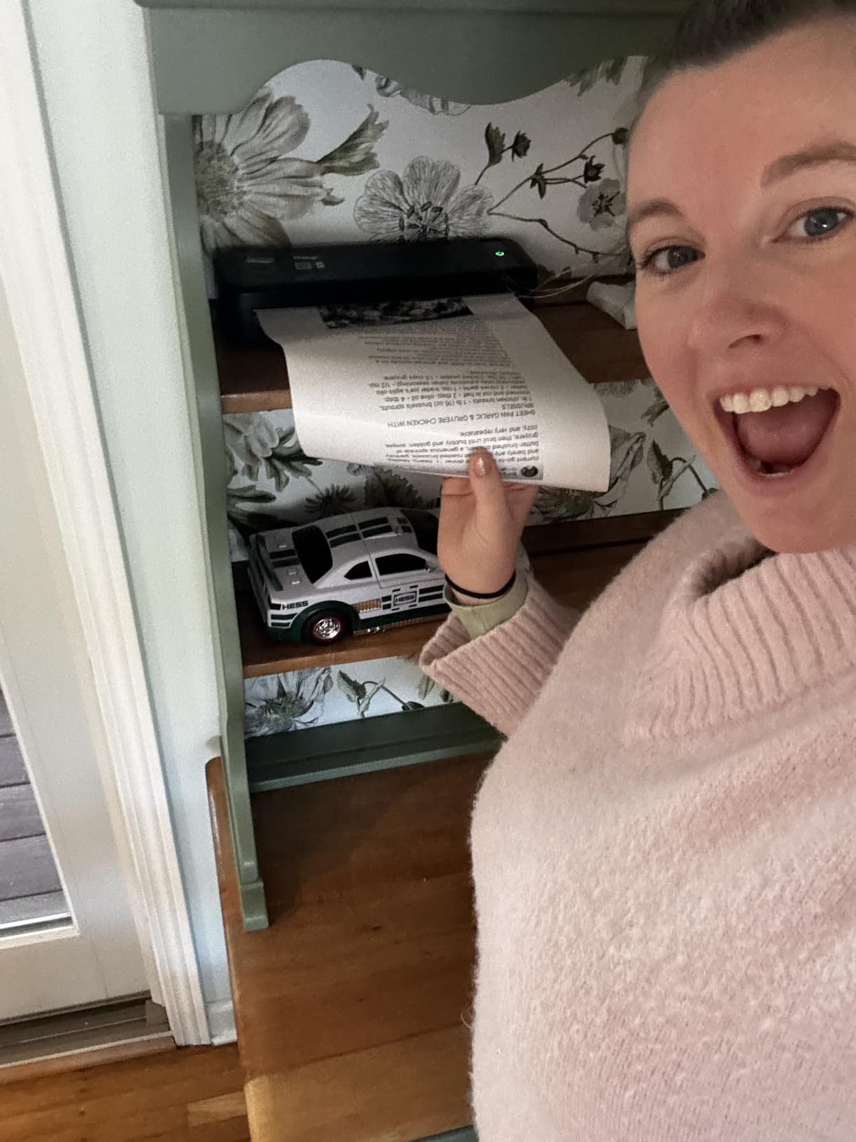 Portable Printers Wireless for Travel, A285M Small Inkless Thermal Printer, Bluetooth Mobile Printer Support 8.5