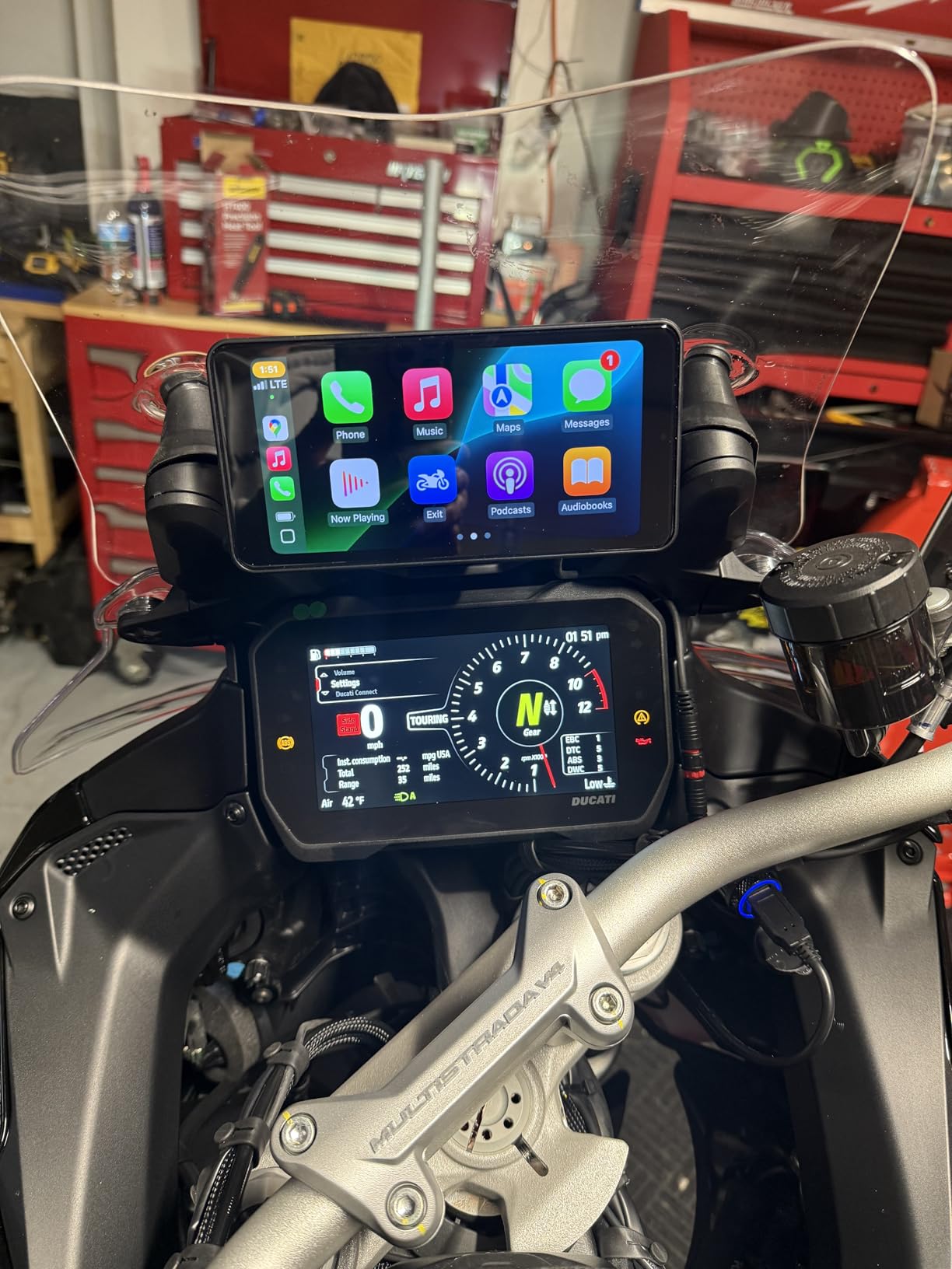 Spedal CL871 6.25 Motorcycle CarPlay & Android Auto Display, 900-Nit Sunlight-Readable Screen, IP67 Waterproof GPS Navigation Screen for Motorbike, Bluetooth, Siri & Google Assistant customer photo 1