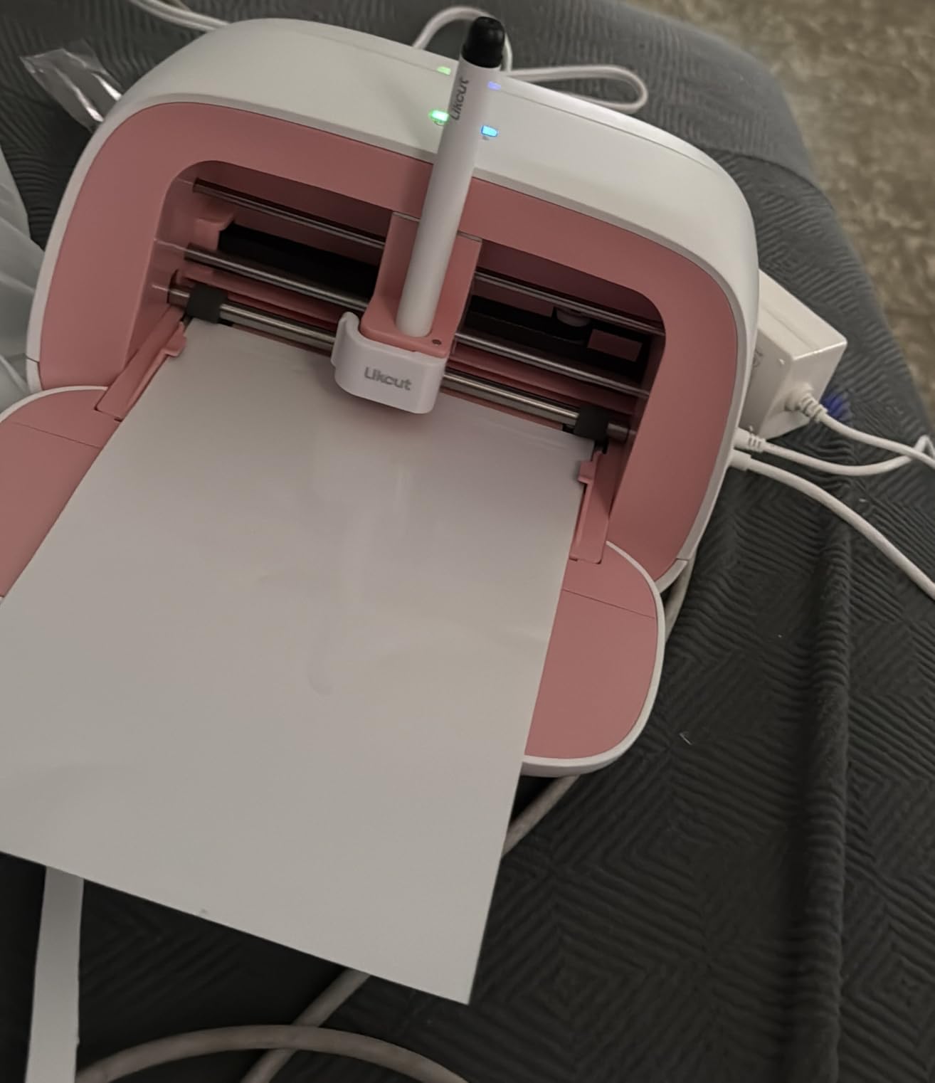 Likcut Vinyl Cutter Machine, Upgrade Cutting Machine Glee S501 for DIY Joy, Portable Smart Cutting Tool for Crafter, Sticker Decal Maker Printing for Resin Charms, Arts, Crafts & Party Supplies customer photo 1