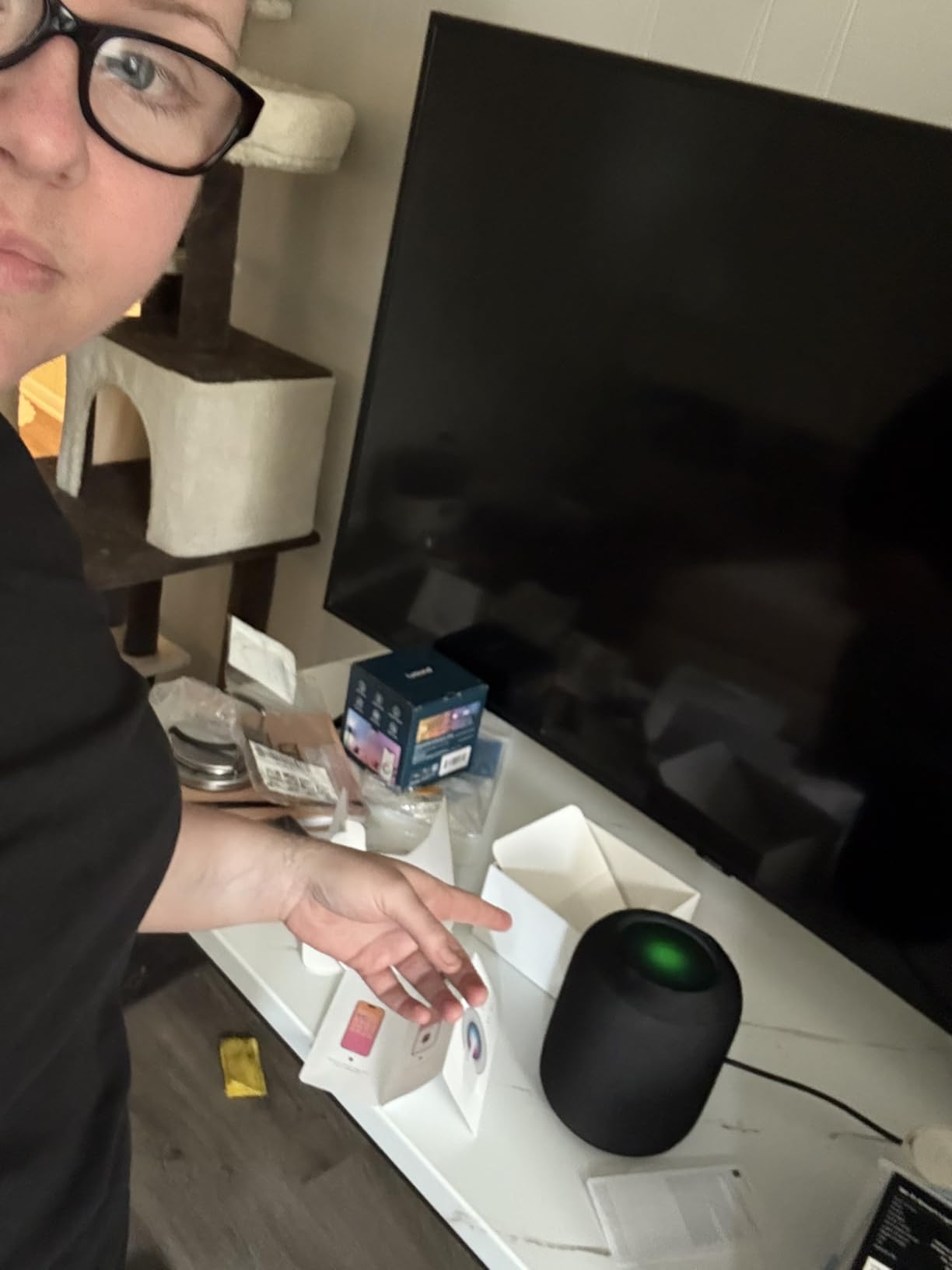 Apple HomePod Smart Speaker 2nd Generation, Siri Speaker + Power Cable, Midnight customer photo 2