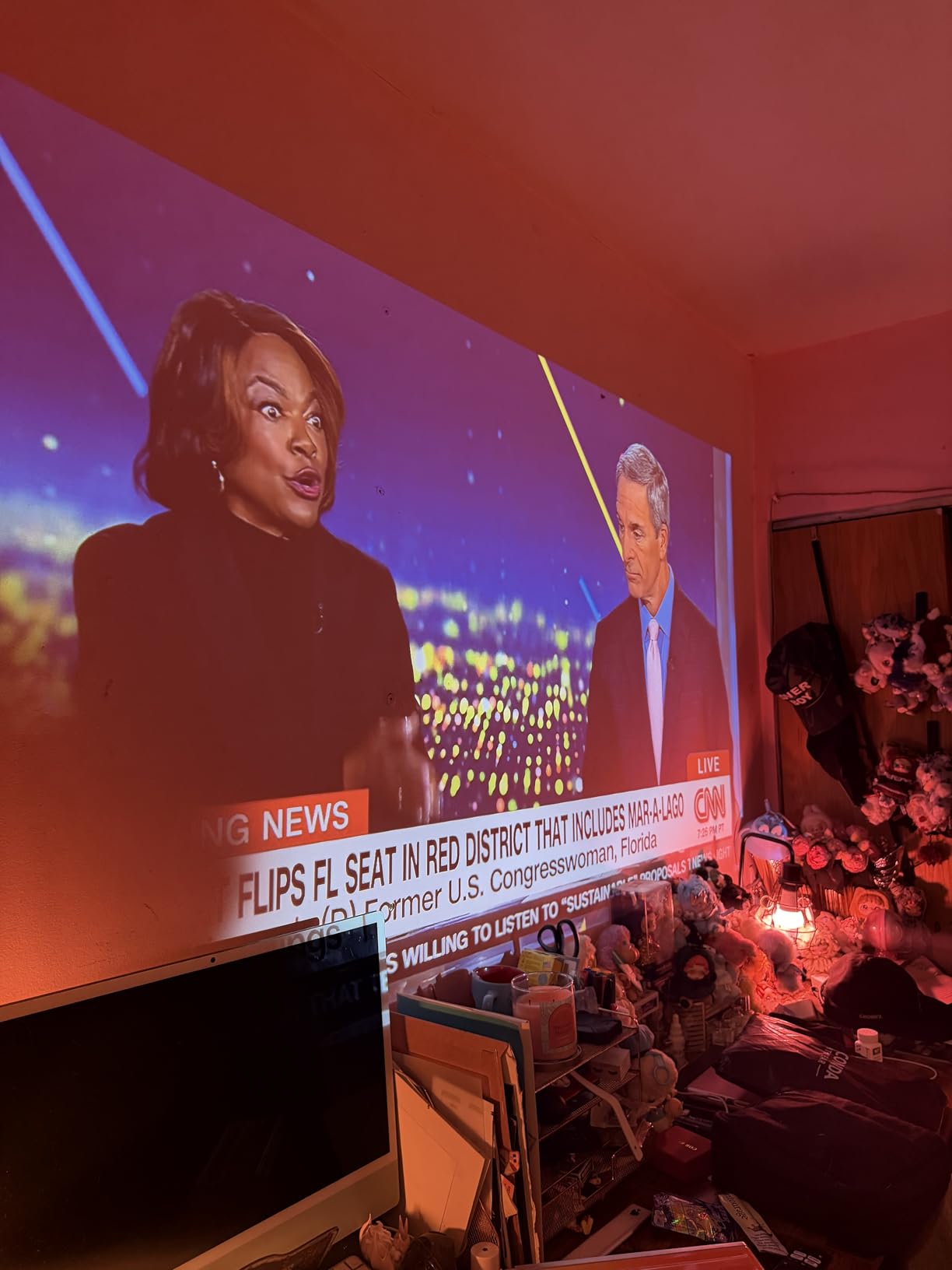 [1500 ANSI/36W Dolby Audio/APPs]Smart-Projector-4K with WiFi6 and 2Way Bluetooth, AI Auto Focus Projector with Native 1080P, HDR10, TOPTRO X9 Outdoor Movie Proyector Compatible with Phone/TV Stick/PC customer photo 1