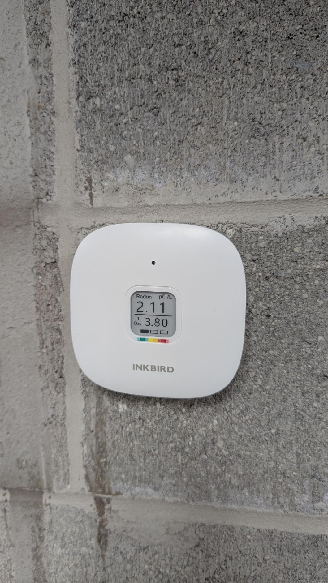 INKBIRD Radon Detector for Home, Ink-RD3 Portable Radon Tester for Home with Long & Short Term Monitoring, E-Ink Display & 2-Year Battery, Alpha Spectrometer Sensor, PCi/L & Bq/m³ Units Switchable customer photo 2