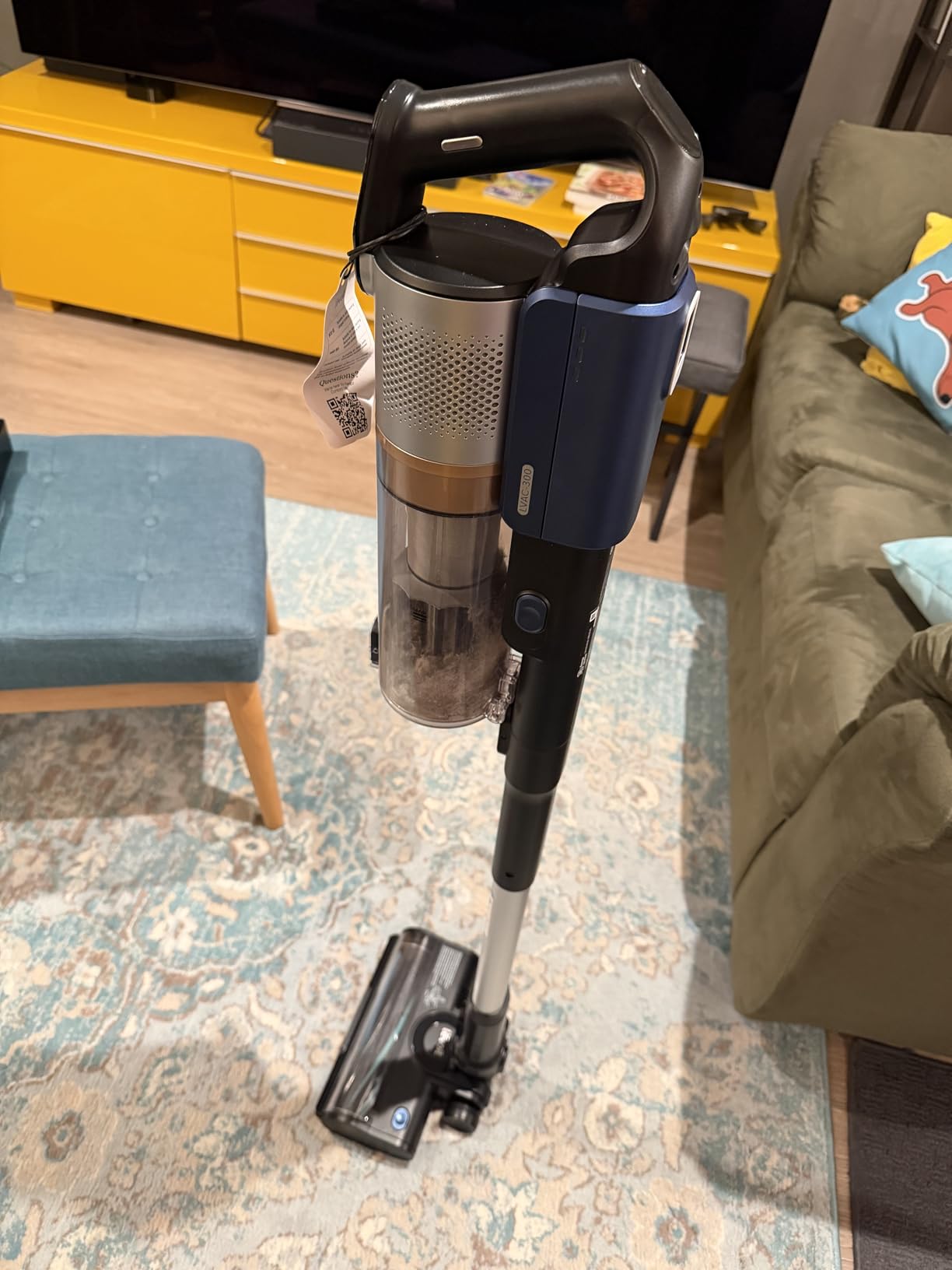 LEVOIT Cordless Vacuum Cleaner with HEPA Filter, Stick Vac with Tangle-Resistant Design, Up to 60 Mins, Powerful Suction, Lightweight, Mini Motorized Brush, for Carpet, Hard Floor, Pet Hair, LVAC-300 customer photo 2