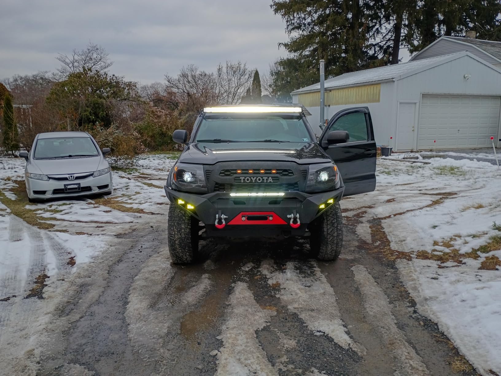 Nilight 52 Inch LED Light Bar 783 LED Chips Curved Triple Row Fog Light Yellow Beam Spot Flood Combo High Power LED Driving Lights Off Road Lights for Trucks SUV UTV ATV Truck Van 4x4 Boat customer photo 1