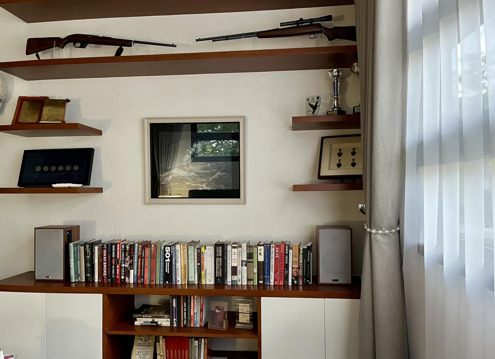 Dayton Audio Classic B40A Powered Bluetooth Bookshelf Speaker Pair (Wood, 4