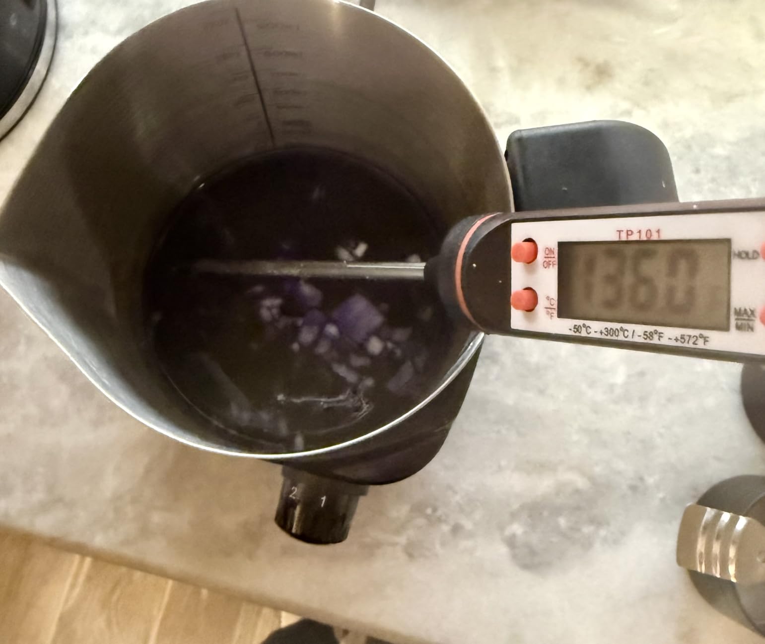 SAEUYVB Candle Making Kit, Candle Making Kit for Adults - DIY Starter Soy Candle Making Supplies-Including Soy Wax,Electric Stove,Melting Pot,Candle Wicks,Rich Scents,Stickers,Etc customer photo 2