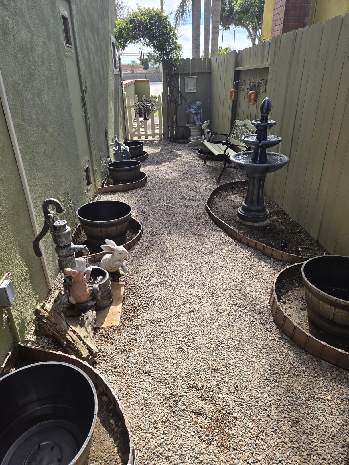 SUNVIE All-in-One LED Low Voltage Landscape Lighting Kit, 12-Pack Landscape Lights with Transformer 100FT Wire and Connectors, 3000K Waterproof Low Voltage Landscape Lights for Garden Yard House Tree customer photo 2