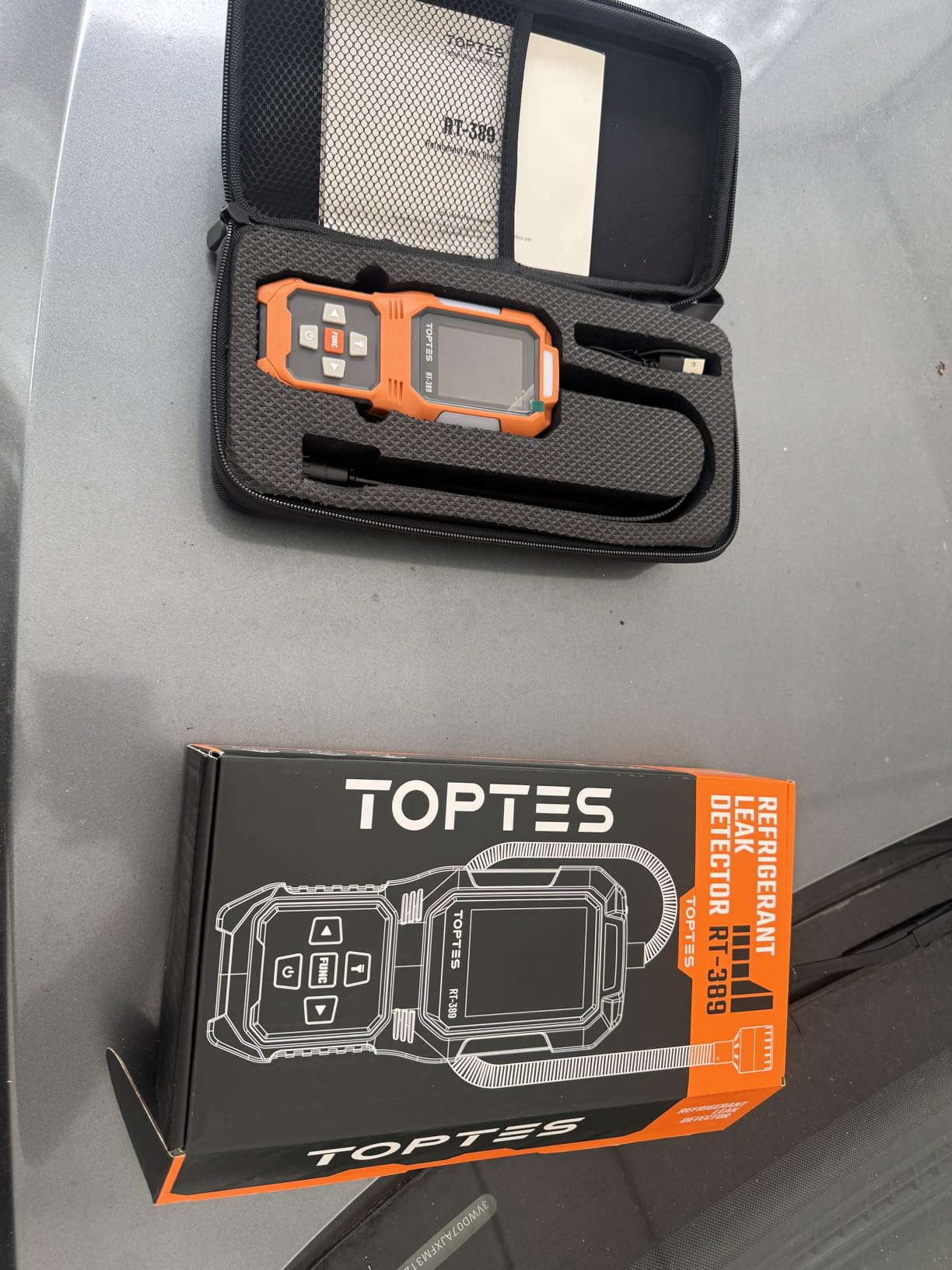 TOPTES RT-389 Rechargeable Refrigerant Leak Detector, HVAC Freon Leak Detector with 3 Sensitivity Modes & 3 Alarm Types, Air Conditioning Detection for CFCs, HCFCs, HFCs, HFOs, HCs - Orange customer photo 1