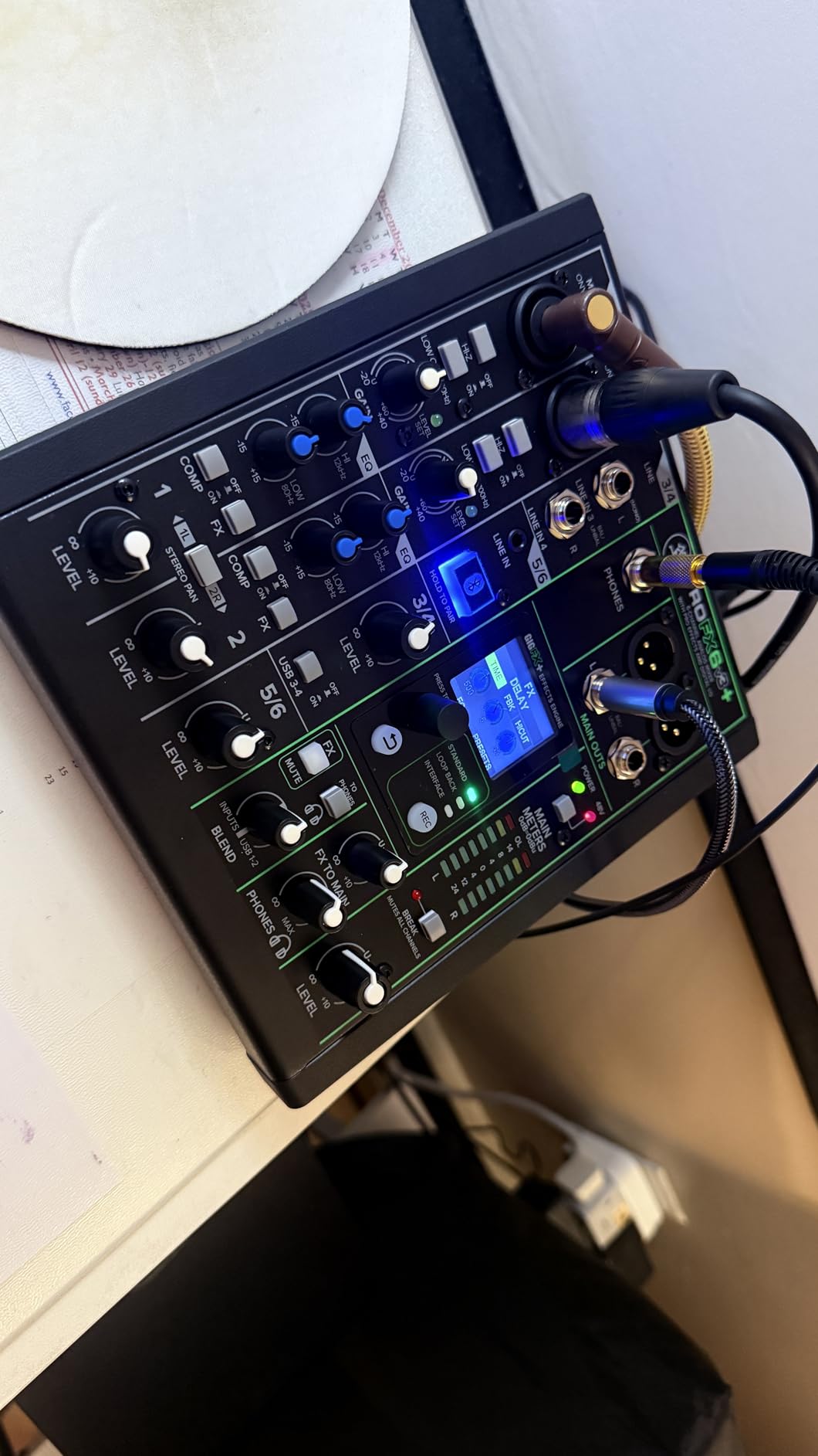 Mackie ProFX10 GO Battery-Powered 10-Channel Analog Audio Mixer with Bluetooth, USB-C Recording customer photo 1