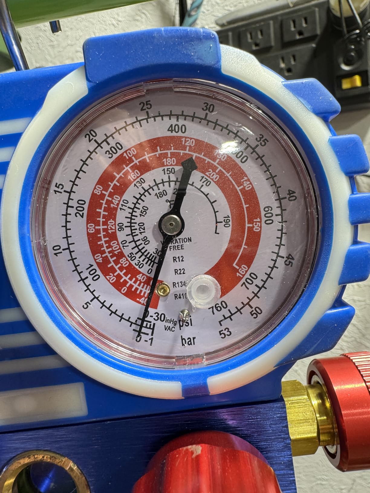 4.5 CFM AC Vacuum Pump and Gauge Set,for Mini Split/HVAC/Auto Systems,Manifold Gauge Kit Compatible with R134a R12 R22 R502,Includes R134a Can Tap,R410a Adapters customer photo 2