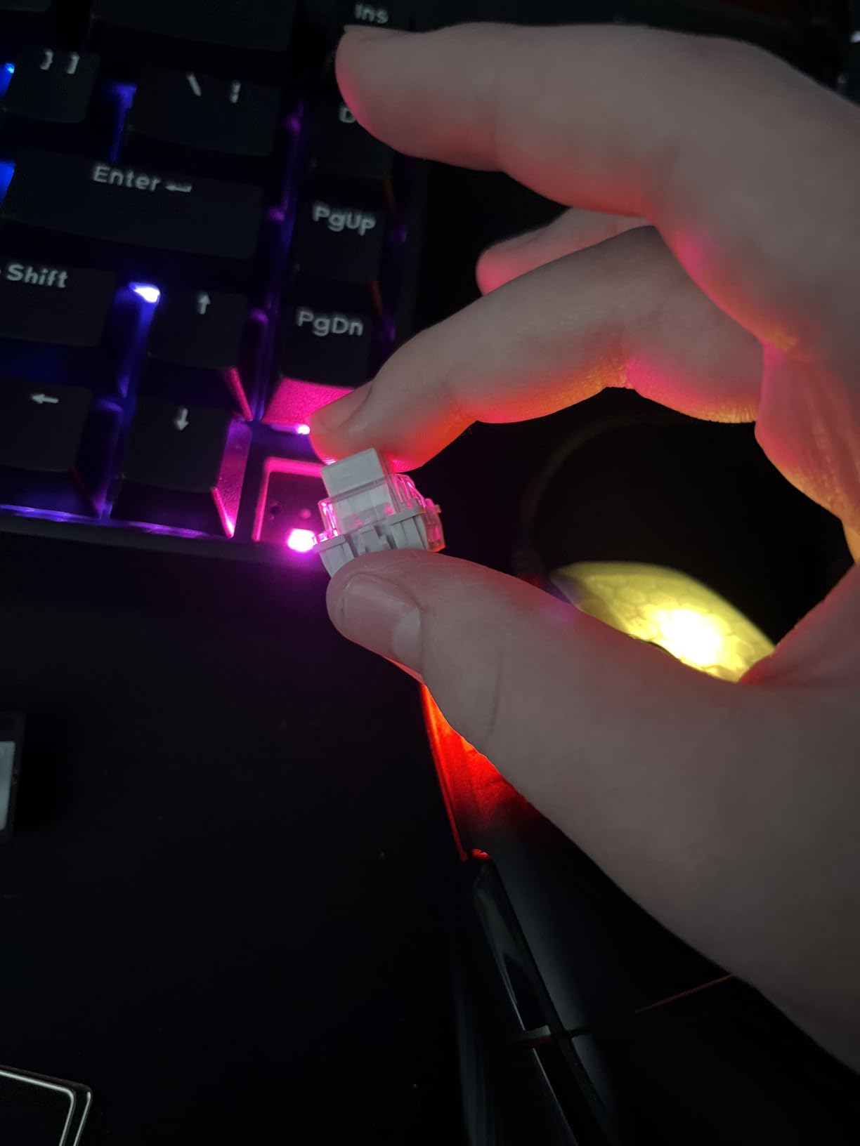 AULA WIN68 HE Mechanical Gaming Keyboard 60%, Hall Effect Magnetic Switch, Fast Trigger Mode Adjustable Actuation, 8000Hz Polling Rate, RGB Backlit, Wired Black Keyboard for Laptop/PC Gamer customer photo 2