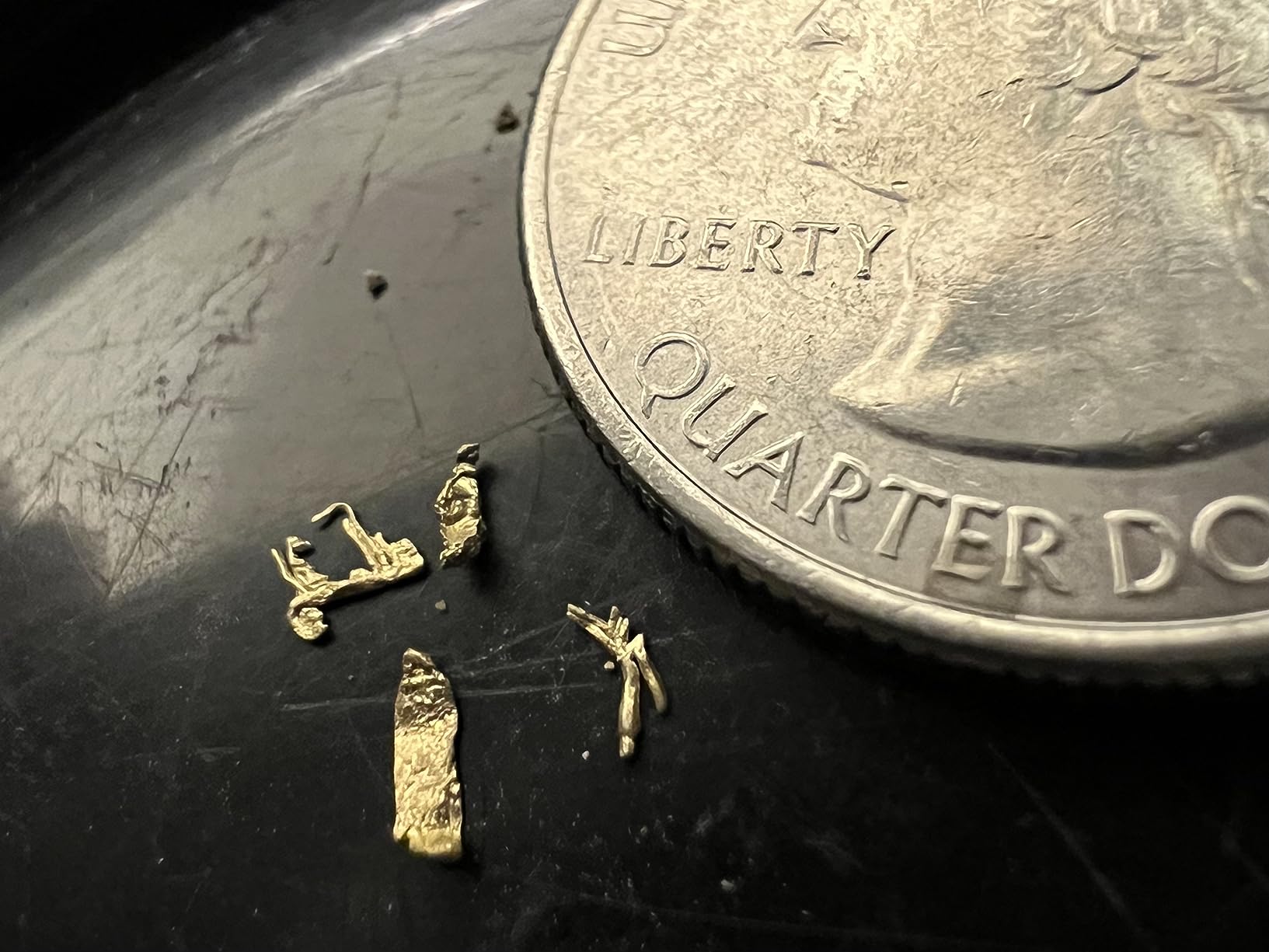 Garrett Axiom Lite Gold Metal Detector - Small Gold Nugget Metal Detector - Made in The USA - Lightweight, Rechargeable, Includes 11x7 Mono Coil, Cover, Cable & Bag customer photo 2