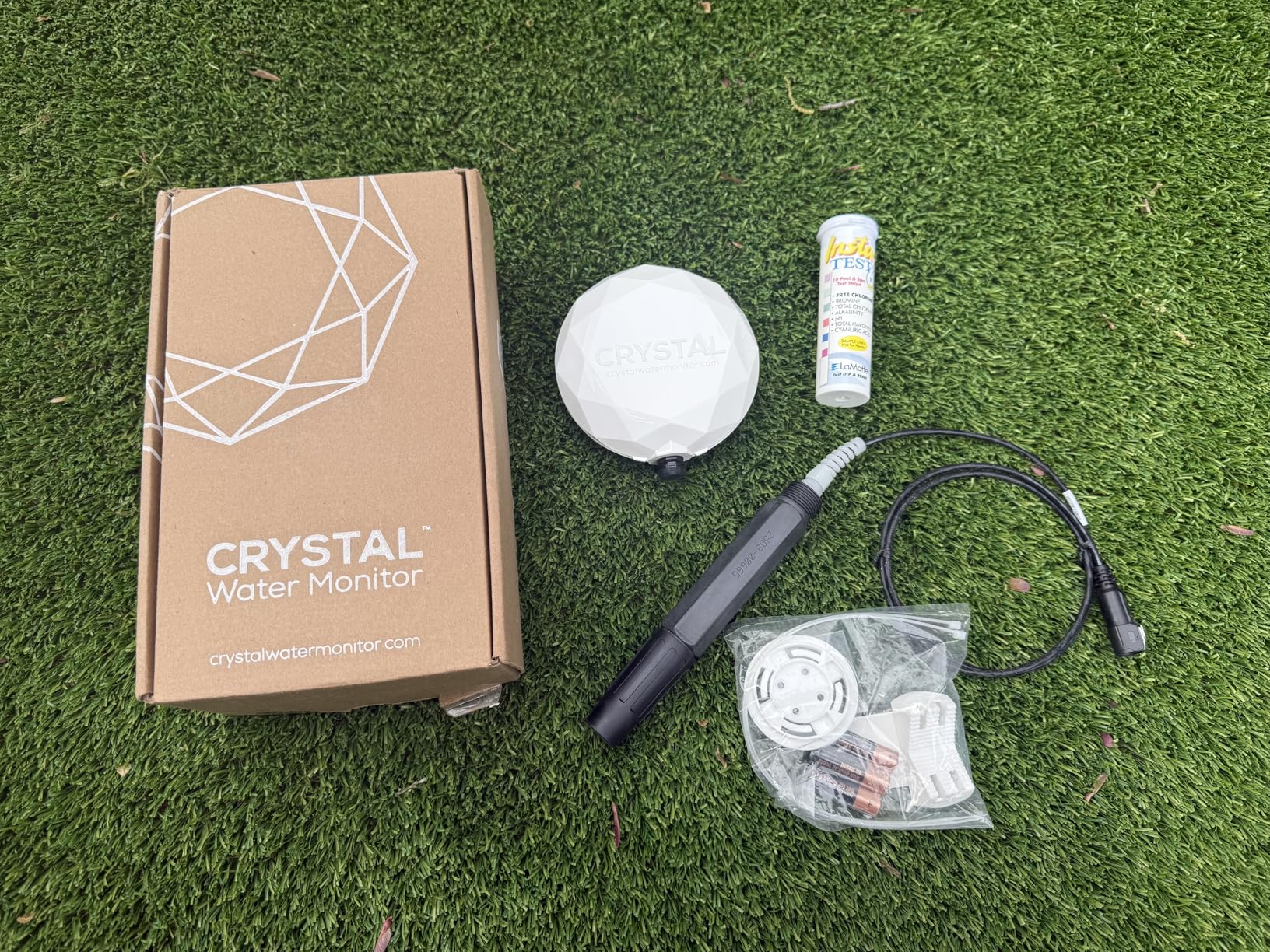 Crystal Smart Water Monitor for Salt Water Pools & Hot Tubs - 24/7 Continuous Digital Water Testing with App Notifications & Customized Chemical Dosing (New Model) customer photo 1