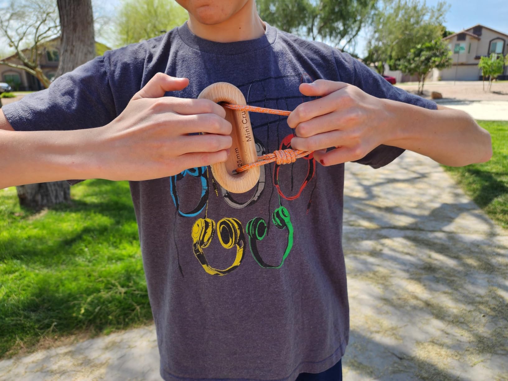 YY Vertical - Hang Holds customer photo 2