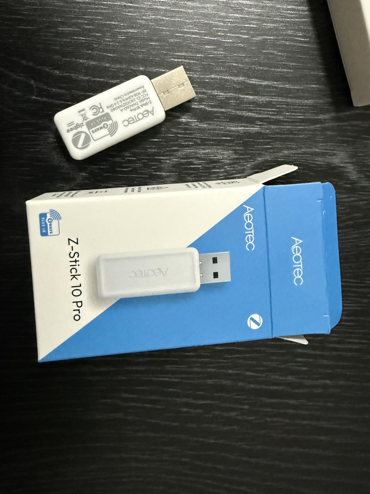 Z-Stick 10 Pro - Zigbee 3.0 & Z-Wave 800 Series USB Adapter - Works with HomeAssistant - Zigbee2MQTT - Z-Wave Controller - Z-Wave Long Range - Up to 1 Mile Wireless Range - cloudfree customer photo 1