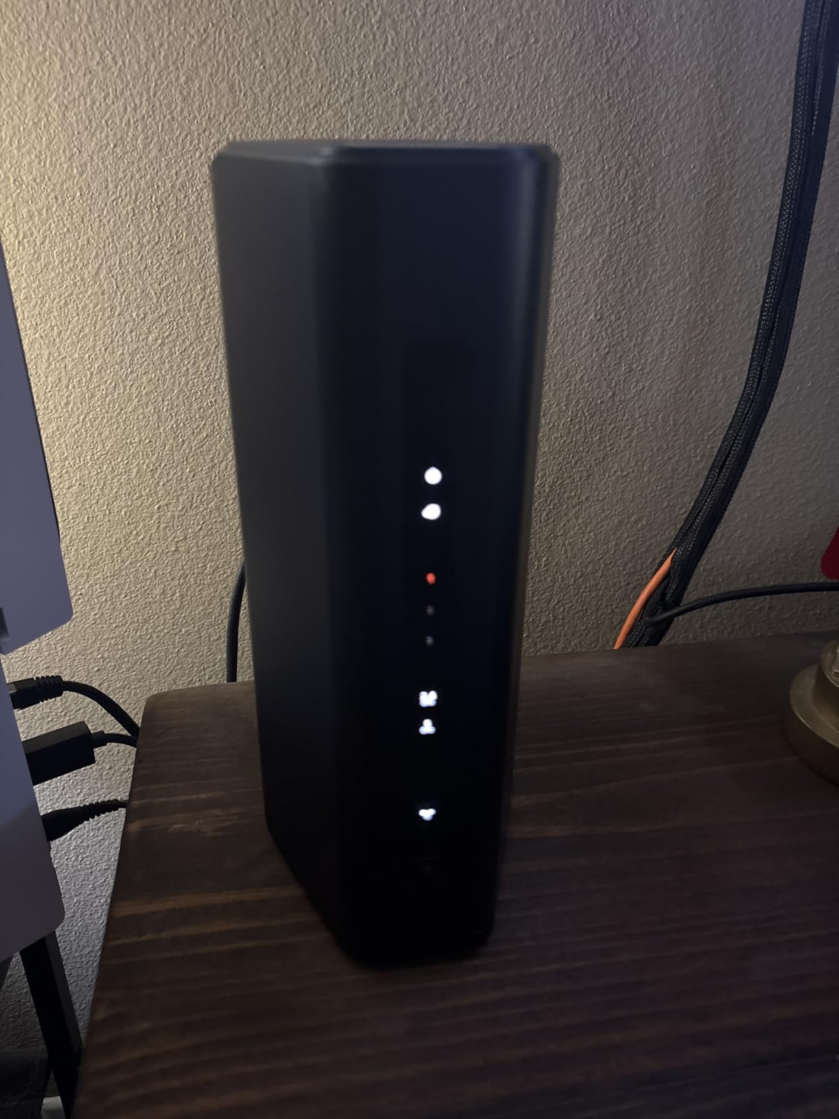 NETGEAR Nighthawk Dual-Band WiFi 7 Router (RS90) - Router Only, BE3600 Wireless Speed (up to 3.6 Gbps) - Covers up to 2,000 sq. ft., 50 Devices - 2.5 Gig Internet Port - Free Expert Help customer photo 1