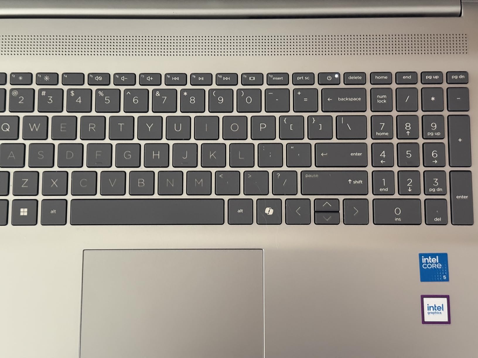 HP 17.3 inch Laptop, FHD Display, Intel Core i5-1334U, 16 GB RAM, 512 GB SSD, Windows 11 Home customer photo 1