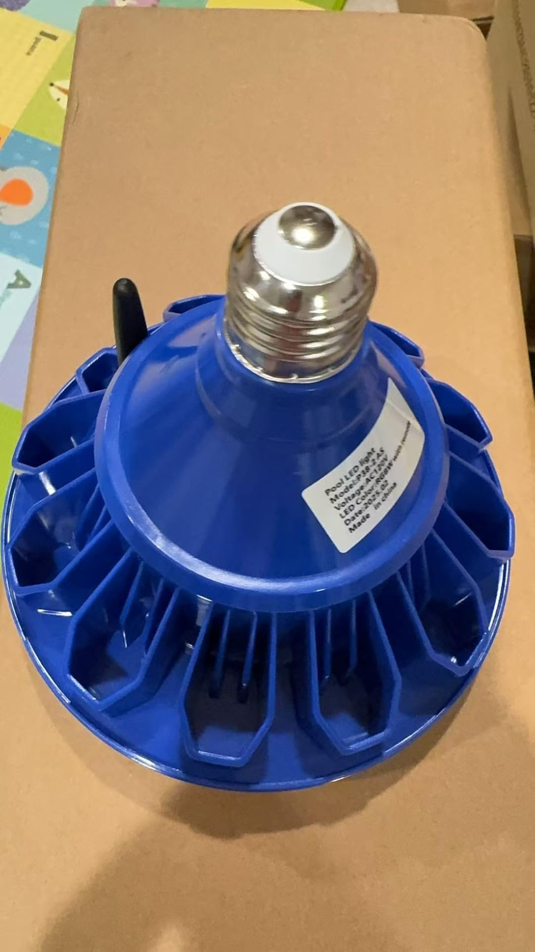 Smart Swimming Pool Light Bulb with Remote - RGBW LED for Inground & Above Ground Pools - 45W E26 Base, 12 Color Effects with Adjustable Speed/Brightness Control customer photo 1