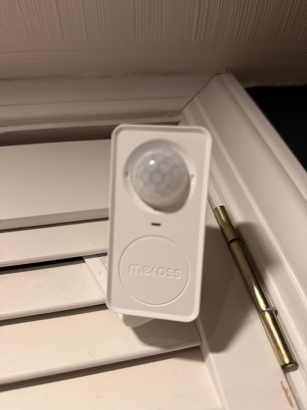 meross Matter Human Presence Sensor, 3-in-1 PIR & Light & mmWave Radar Motion Sensor, AI Motion Detector for Matter Smart Home Automation, Supports HomeKit, Alexa, Google, Home Assistant, 2.4GHz Wi-Fi customer photo 2