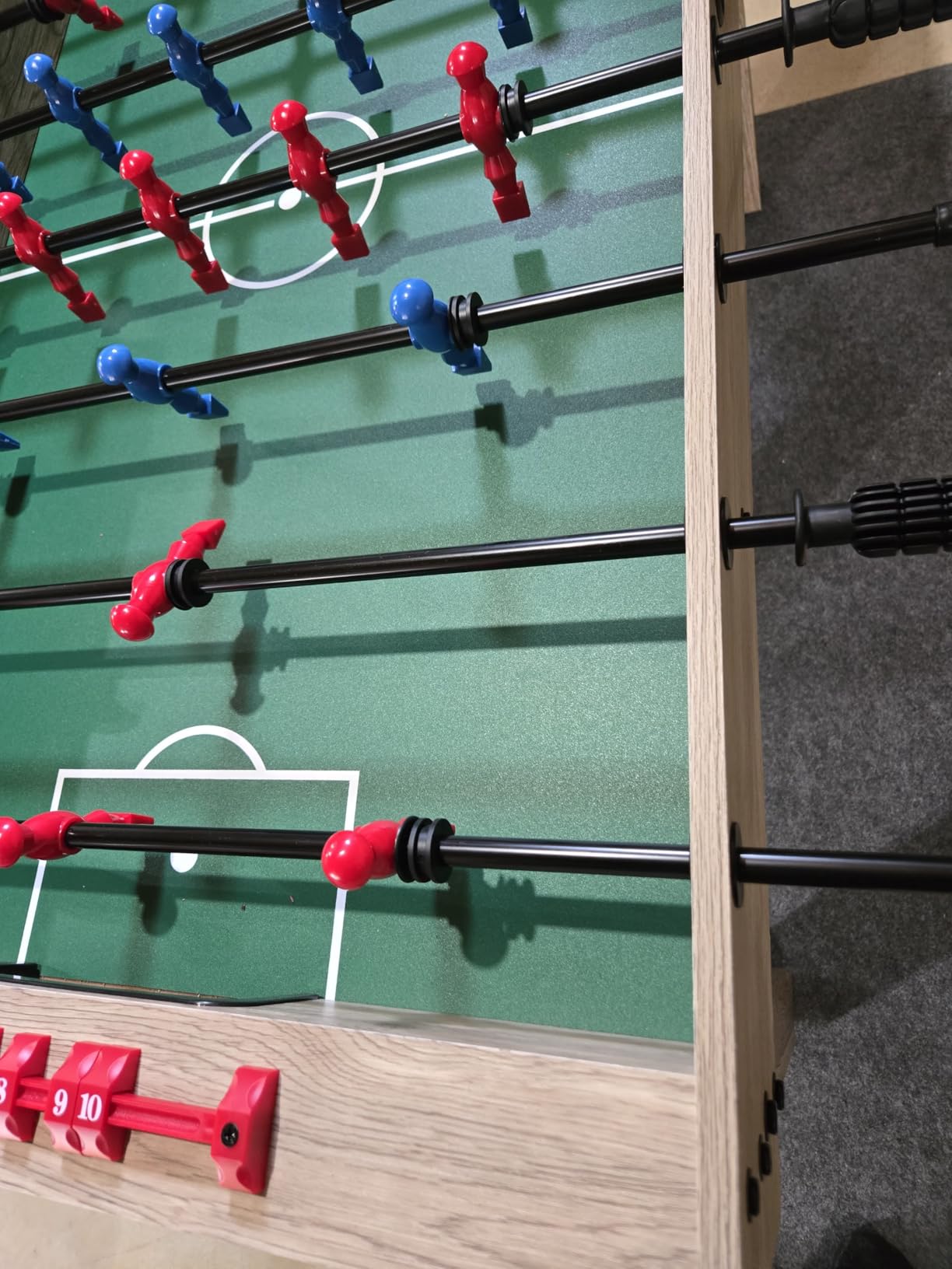 Amazon Basics 48-Inch Foosball Table Soccer Game Room Size with 4 Balls and 2 Cupholders, Oak customer photo 1