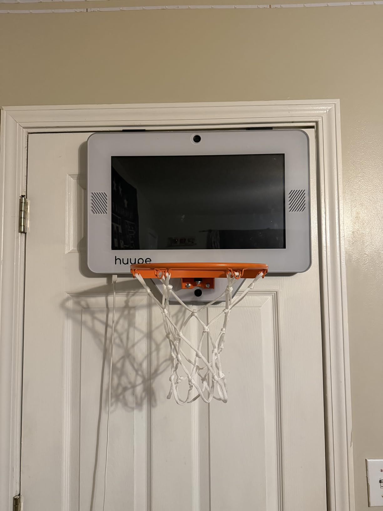 huupe mini - The World's First Smart Mini Basketball Hoop Game Console - The Ultimate Gift for Families for Indoor Gameplay and Interactive Fun customer photo 1