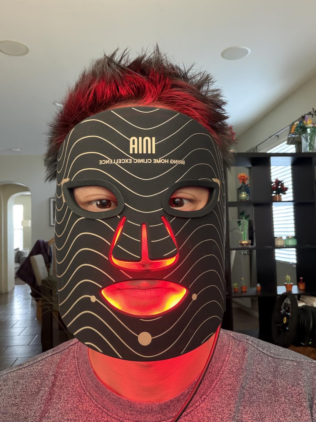 INIA Red Light Therapy Mask for Face - 4 Light Modes with 850nm NIR, Red & Blue LED Light Therapy, 2600mAh Rechargeable LED Face Mask for Radiant Glow at Home, Black customer photo 1