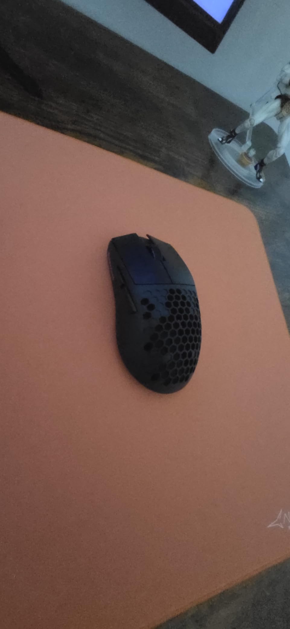 Redragon M725 Honeycomb Shell Gaming Mouse Wireless, Ultra Lightweight 49g, 8000 DPI Tri-Mode BT5.1/2.4GHz/Type-C Wired Gamer Mouse with 2 Side Buttons, Macro Programmable for PC/Mac/Laptop, Black customer photo 1