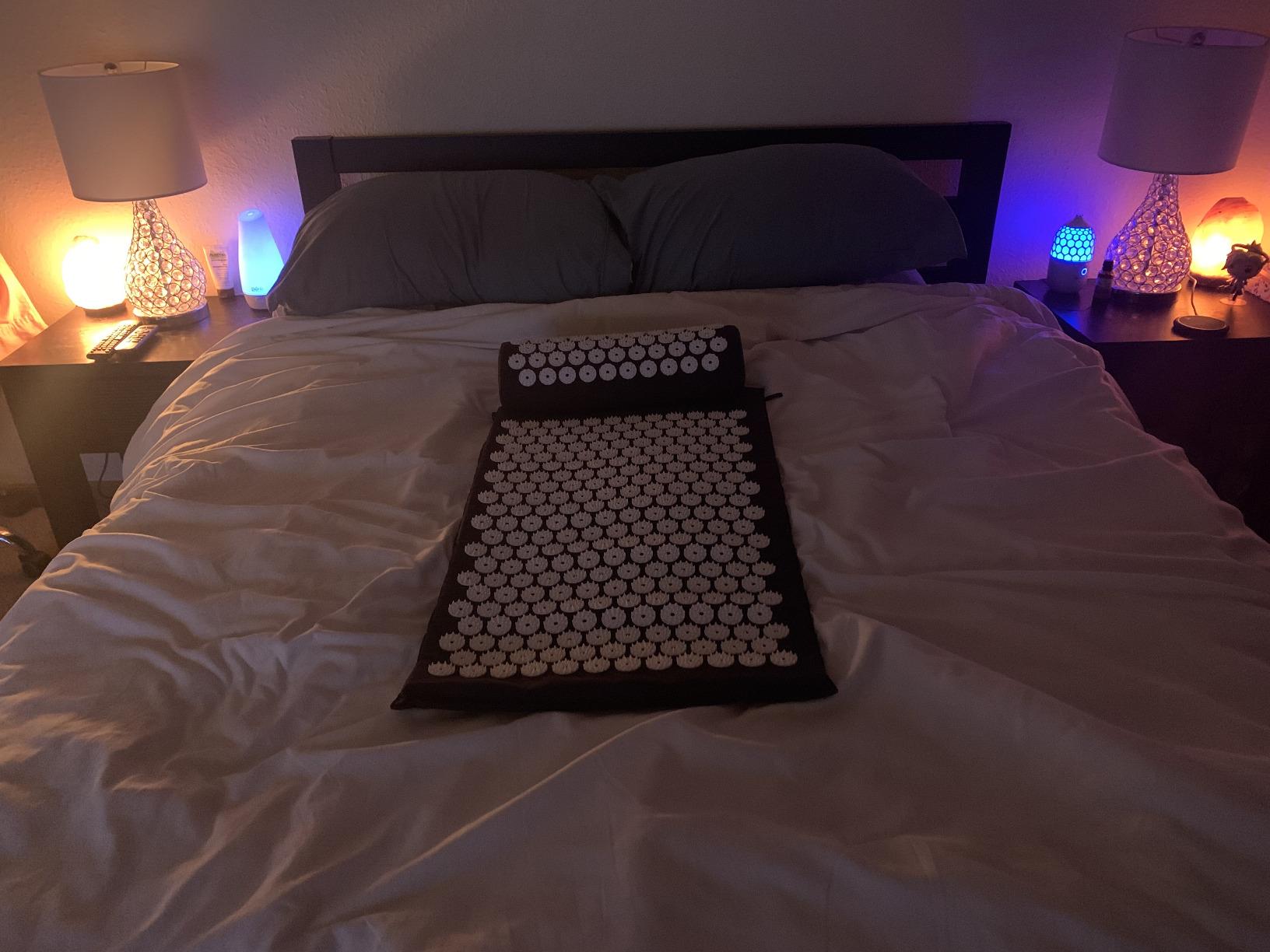 Sivan Health and Fitness Acupressure Mat and Pillow Set - Grounding Mat for Stress, Back & Neck Pain - Acupuncture Point Massage Mat for Muscle Relaxation, Sciatica, & Meditation - Includes Carry Bag customer photo 2