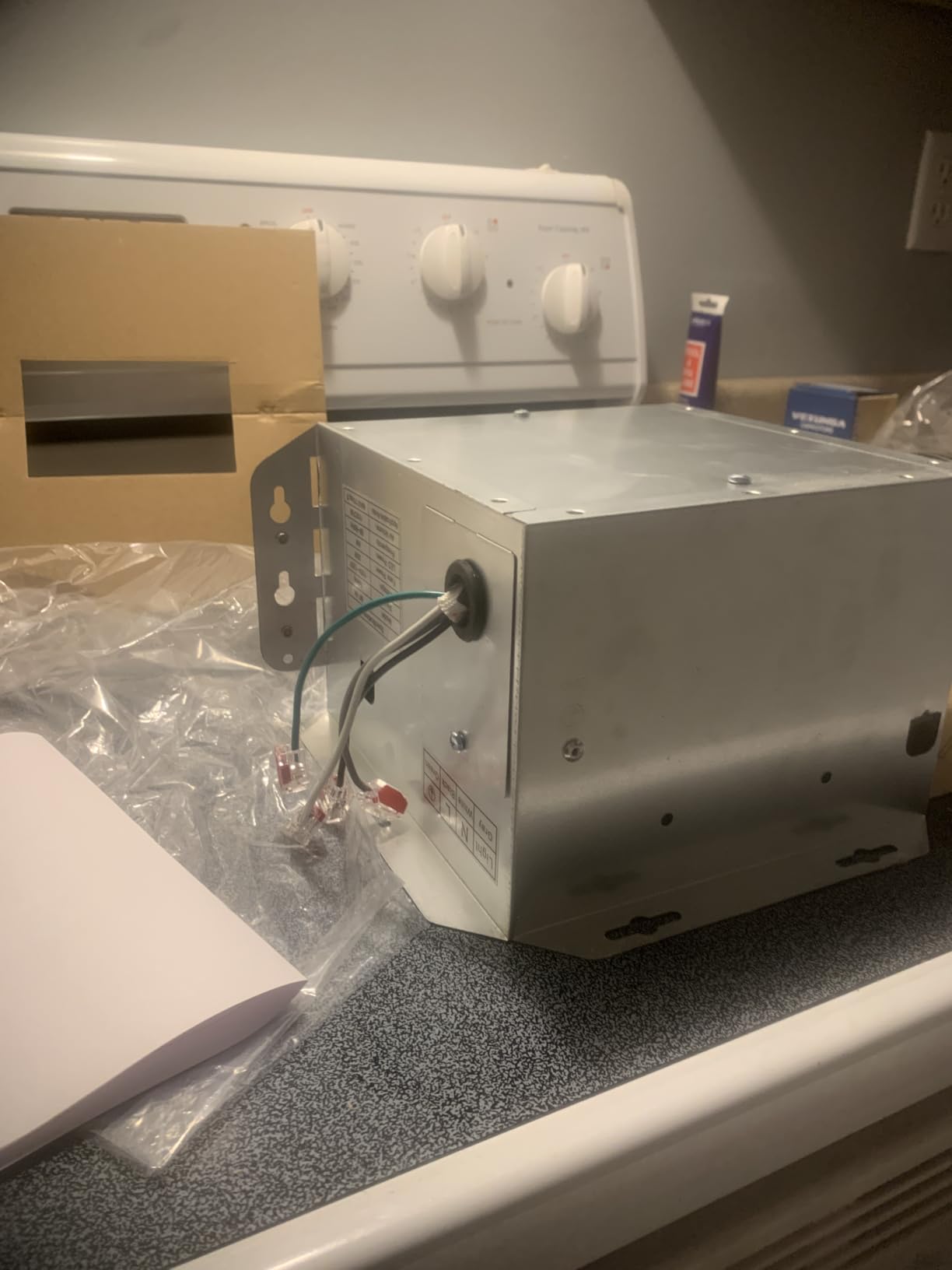 GROWNEER Bathroom Exhaust Fan with Light, 35W Exhaust Fan with Humidity Sensor-30%/60%/80% Adjustable, 110 CFM 1.0 Sone Bathroom Fan with Light, 600lm 2700K/4000K/5000K Adjustable customer photo 2