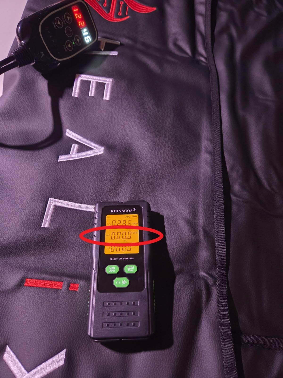 Healix Infrared Sauna Blanket Zero EMF | Portable Home Sauna Blanket for Relaxation & Wellness | Far Infrared Heating, Adjustable Temp (77-176°F), Carbon Fiber Heating, Hook-and-Loop Closure customer photo 2