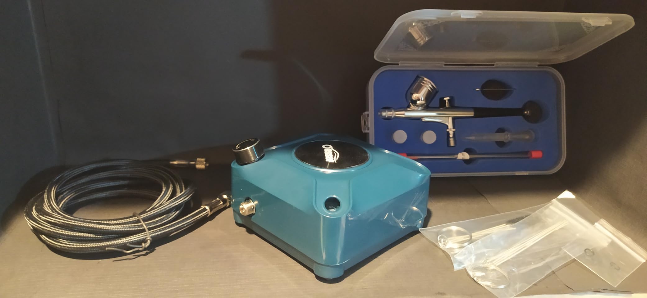 Oasser Airbrush Kit with Air Compressor, Dual Action 40 PSI 10.5 L/min Airbrush Set Gun customer photo 2