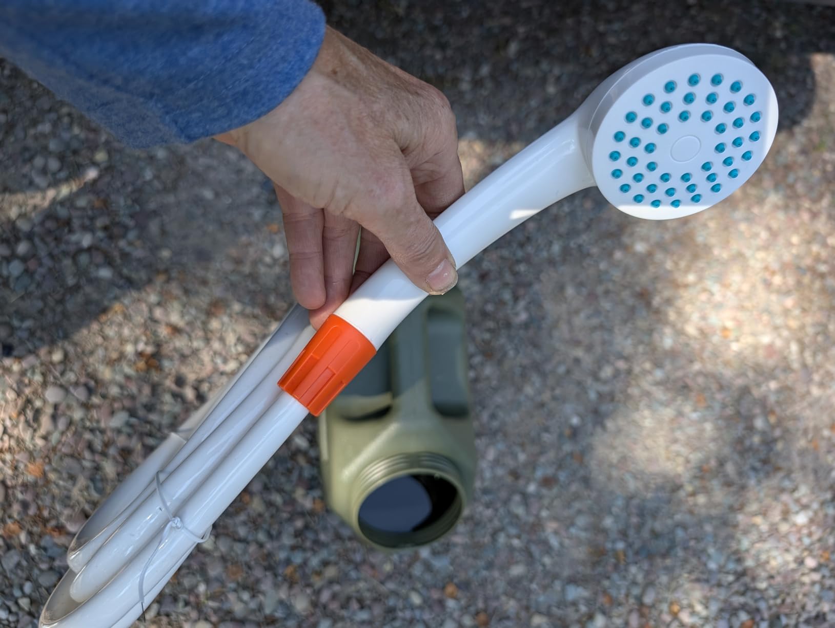 SEAFLO Portable Camping/Outdoor Shower, Rechargeable Battery, 2.64 Gallons Per Min, 40-Minute Runtime Outdoor Camping Pet Washing, Type-C Charging, 80