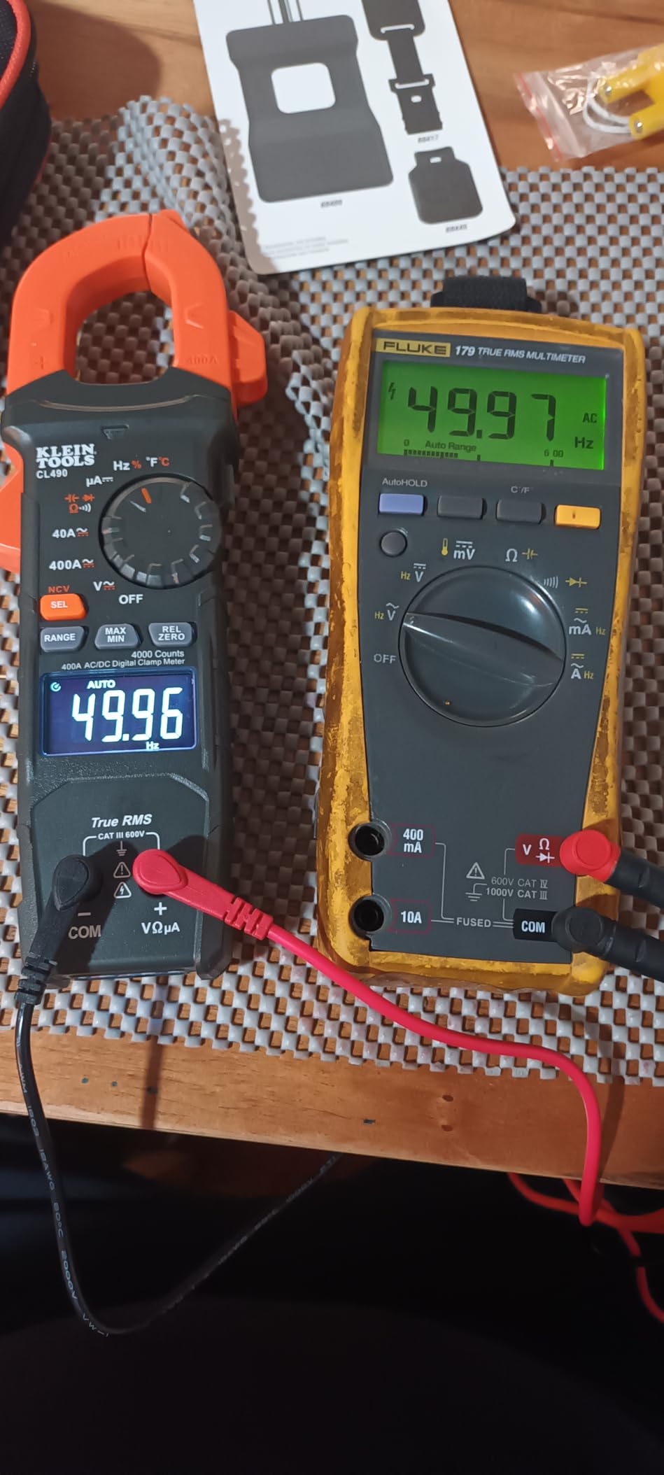 Klein Tools CL490 AC/DC Digital Clamp Meter with TRMS, Dual Display, Auto-Ranging, Current, Voltage, Resistance, Continuity, NCVT Detection, and Reverse Contrast LCD customer photo 1