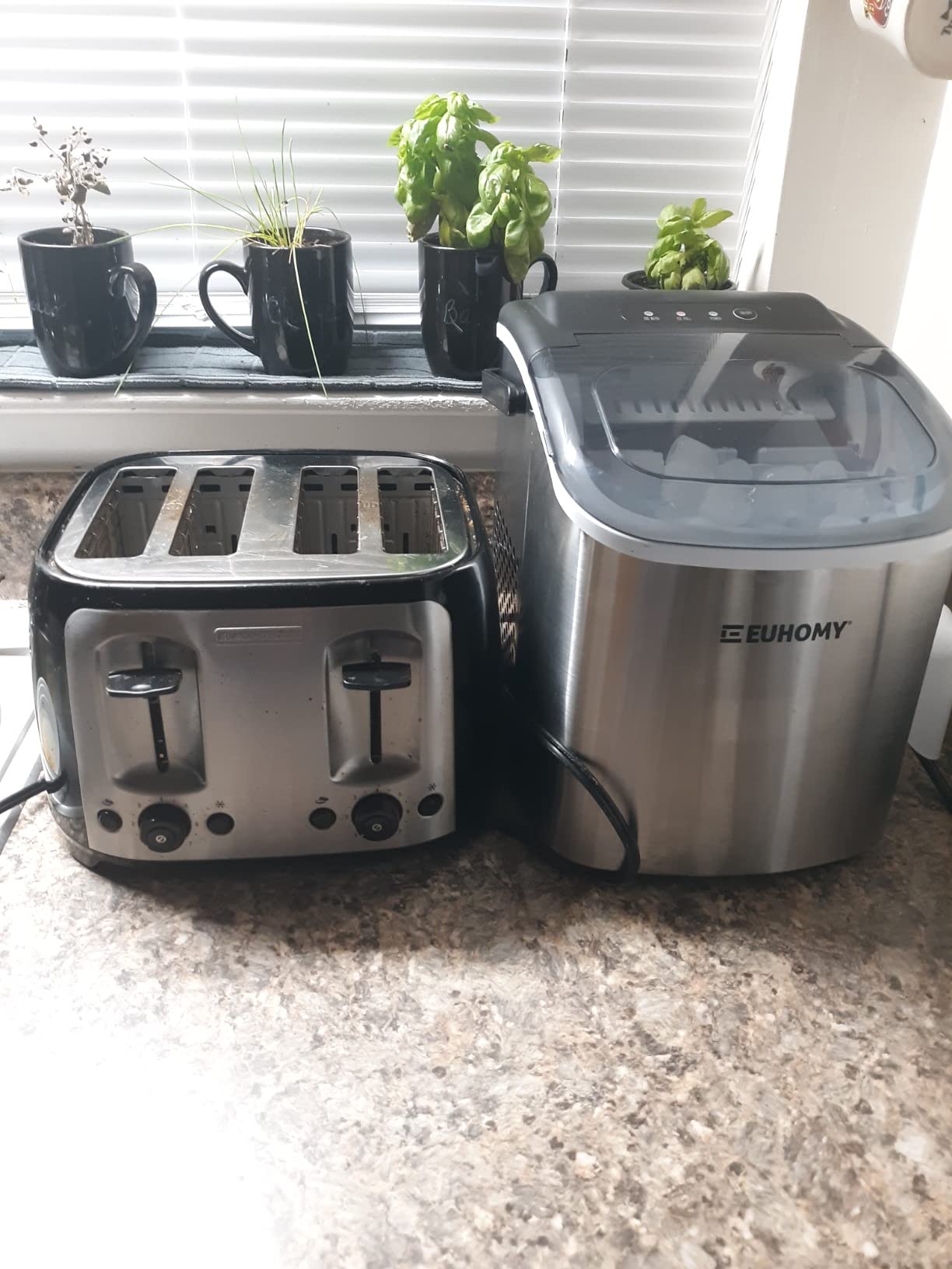 EUHOMY Smart Nugget Ice Maker Countertop, Pebble Ice Maker Machine with APP Control, 40lbs/24H, Ready in 7 Mins, Self-Cleaning, Portable Sonic Ice Makers with Hanging Ice Scoop for Home/Kitchen/Office customer photo 2