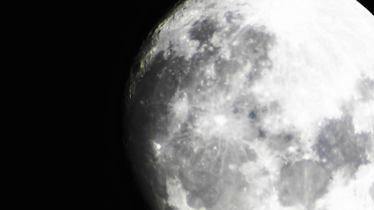 Telescope Camera 4K, 8MP Astrophotography Camera - 1.25 inch Telescope Electronic Eyepiece Camera with IR Filter customer photo 2