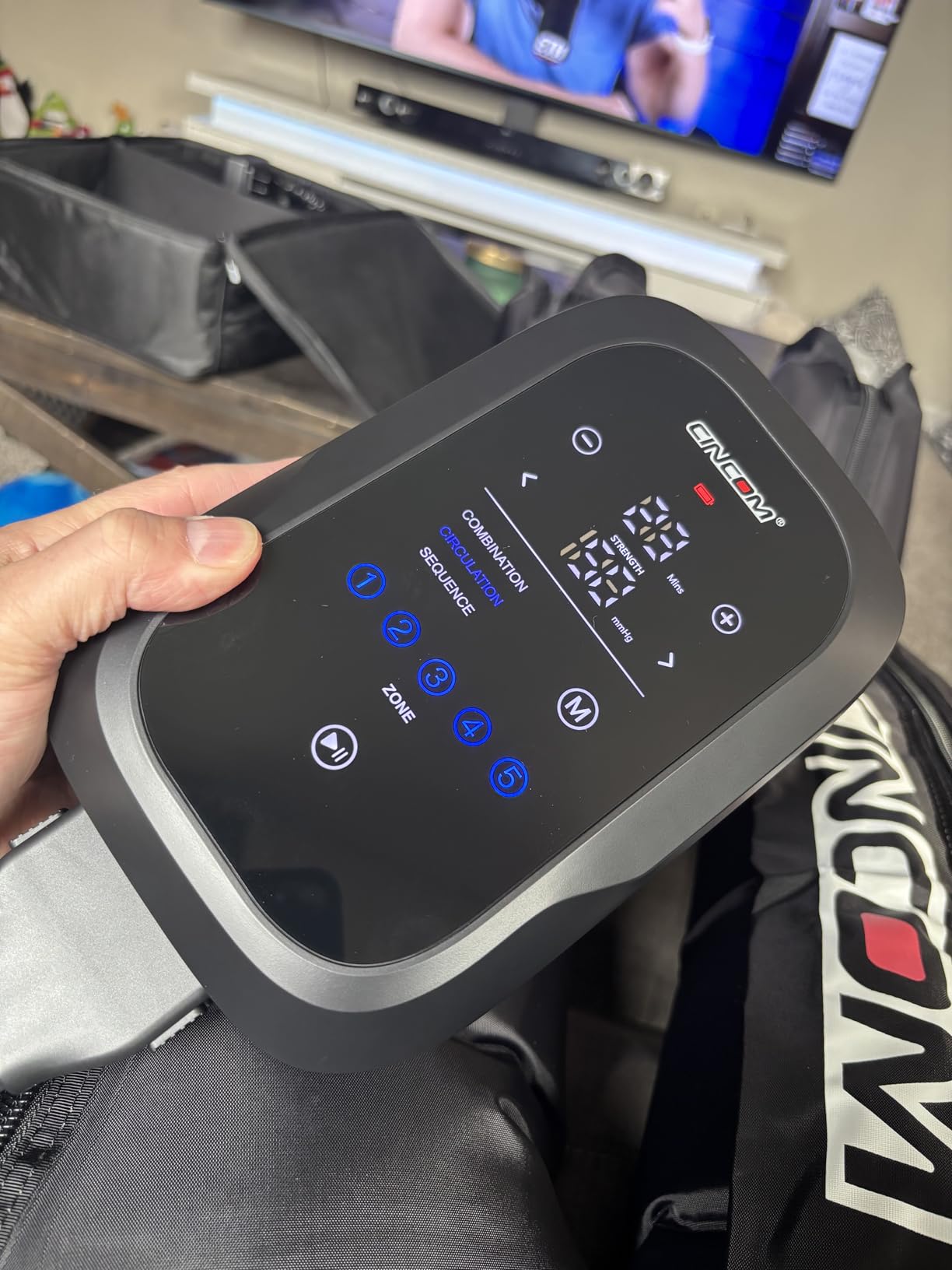 CINCOM Leg Massager Recovery System, Cordless Air Compression Boots for Circulation, Pro Sequential Compression Device customer photo 2