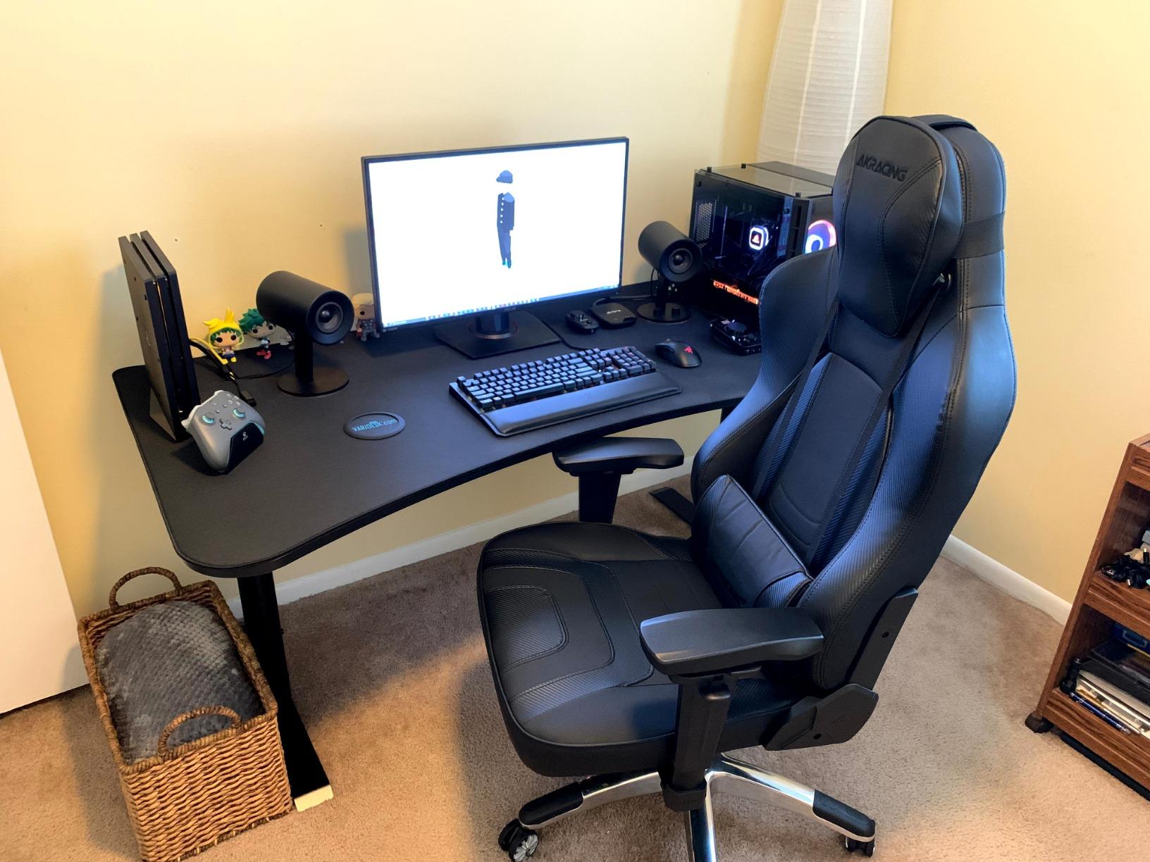 Arozzi Arena Small Pure Black Gamer Desk - 45x28