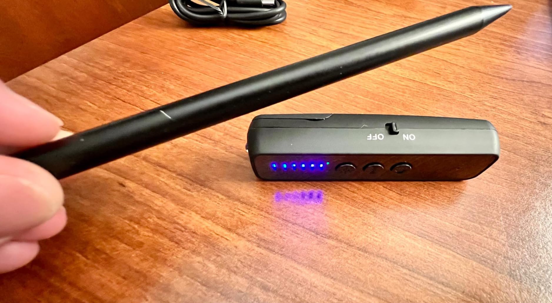 Upgraded Hidden Camera Detector - AI-Powered Anti-Spy Device, GPS Tracker & Bug Detector, Portable RF Signal Scanner for Hotels, Travel, Home & Office (Black) customer photo 2